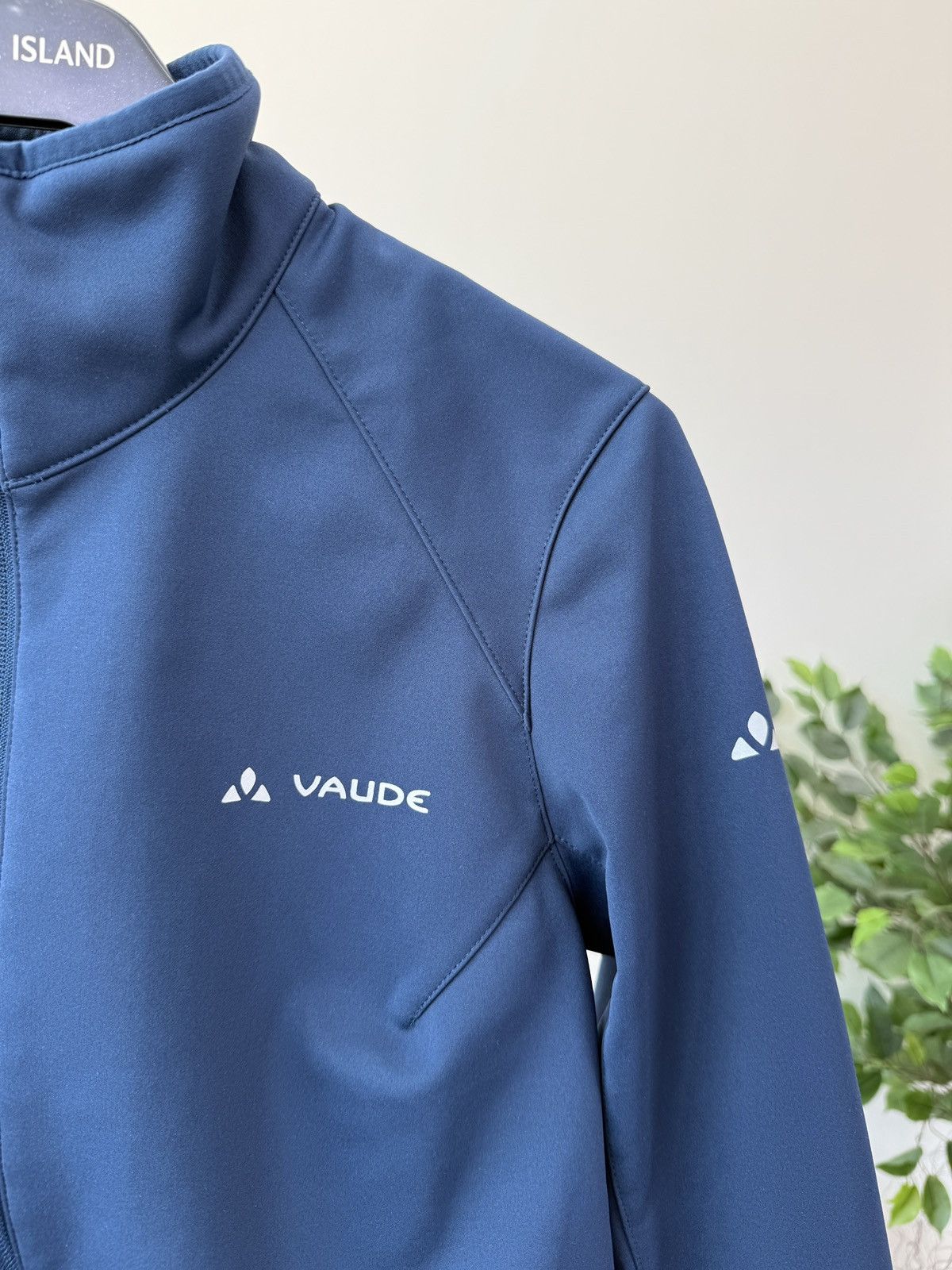 Other Vintage Vaude women’s matera Softshell cycling jacket Size L / US 10 / IT 46 - 4 Thumbnail