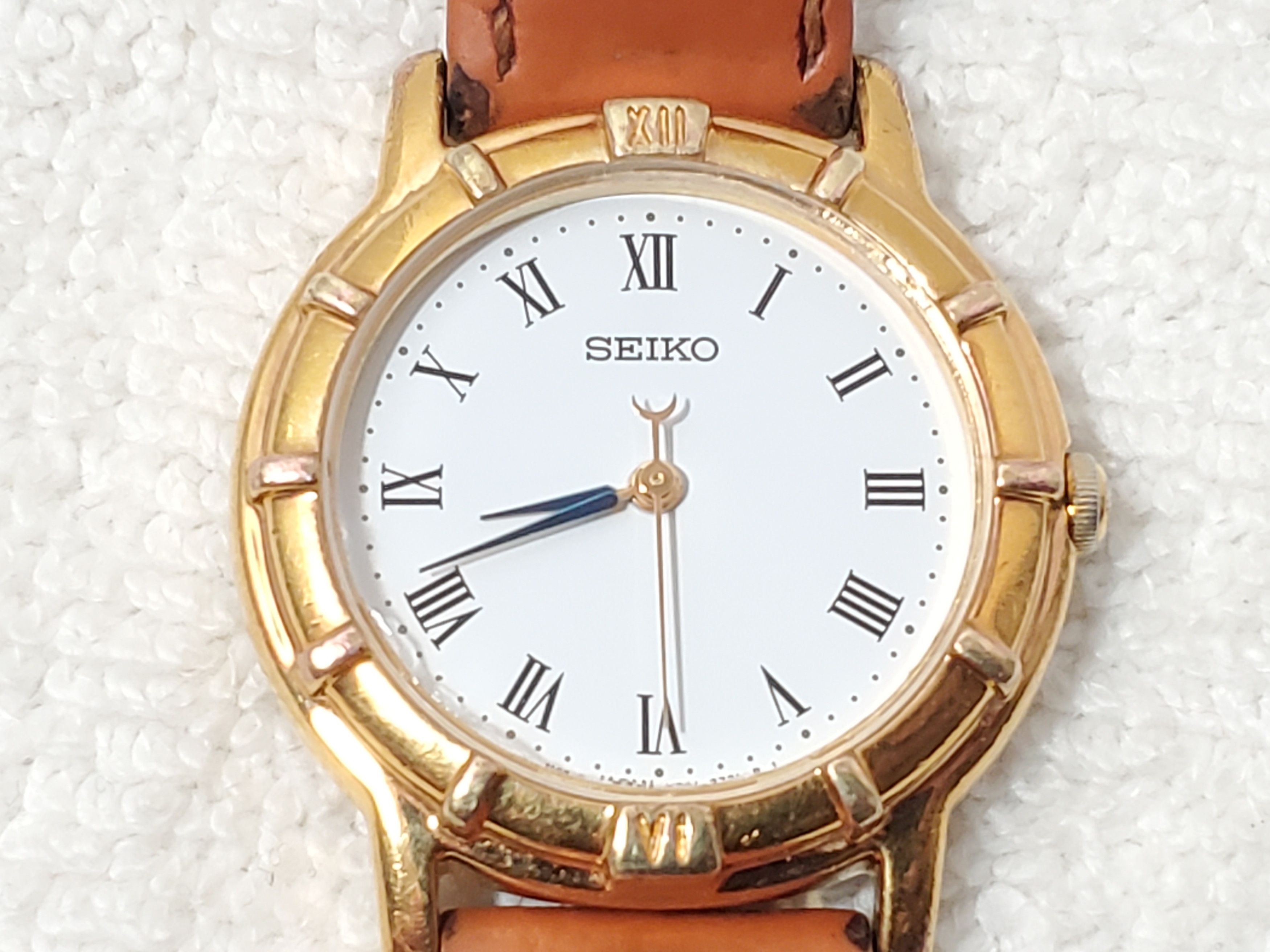 Seiko Vintage Seiko Women Watch White Dial Black Roman Numerals Size ONE SIZE - 1 Thumbnail