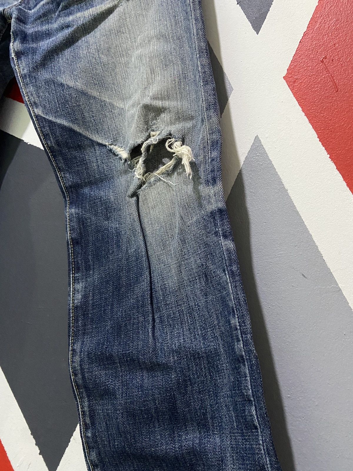Uniqlo Vintage Y2K Uniqlo S002 Baggy Ripped Jeans Size US 30 / EU 46 - 4 Thumbnail