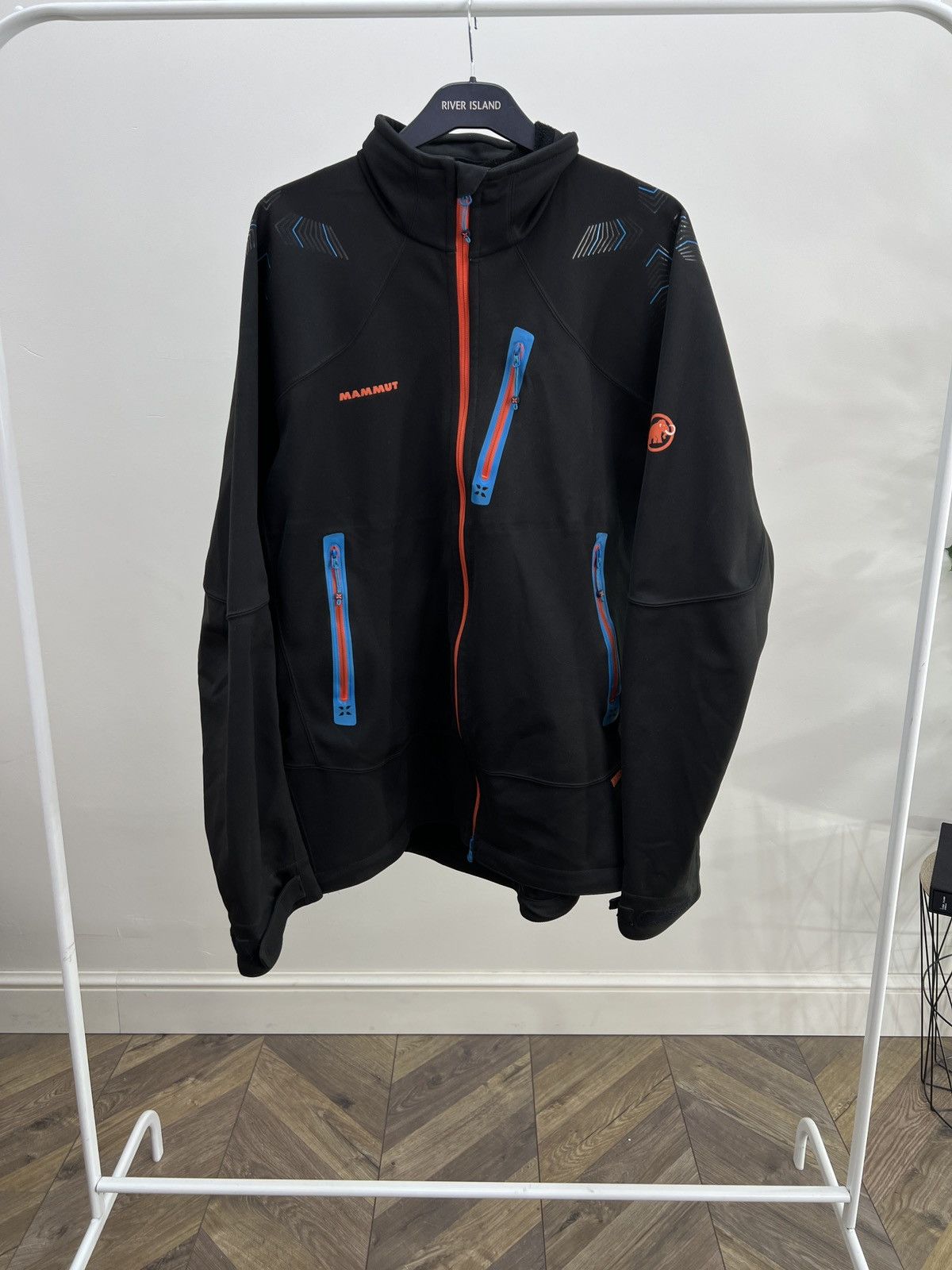 Mammut Vintage MAMMUT EIGER EXTREME Jacket Windstopper Softshell Size US XXL / EU 58 / 5 - 1 Thumbnail