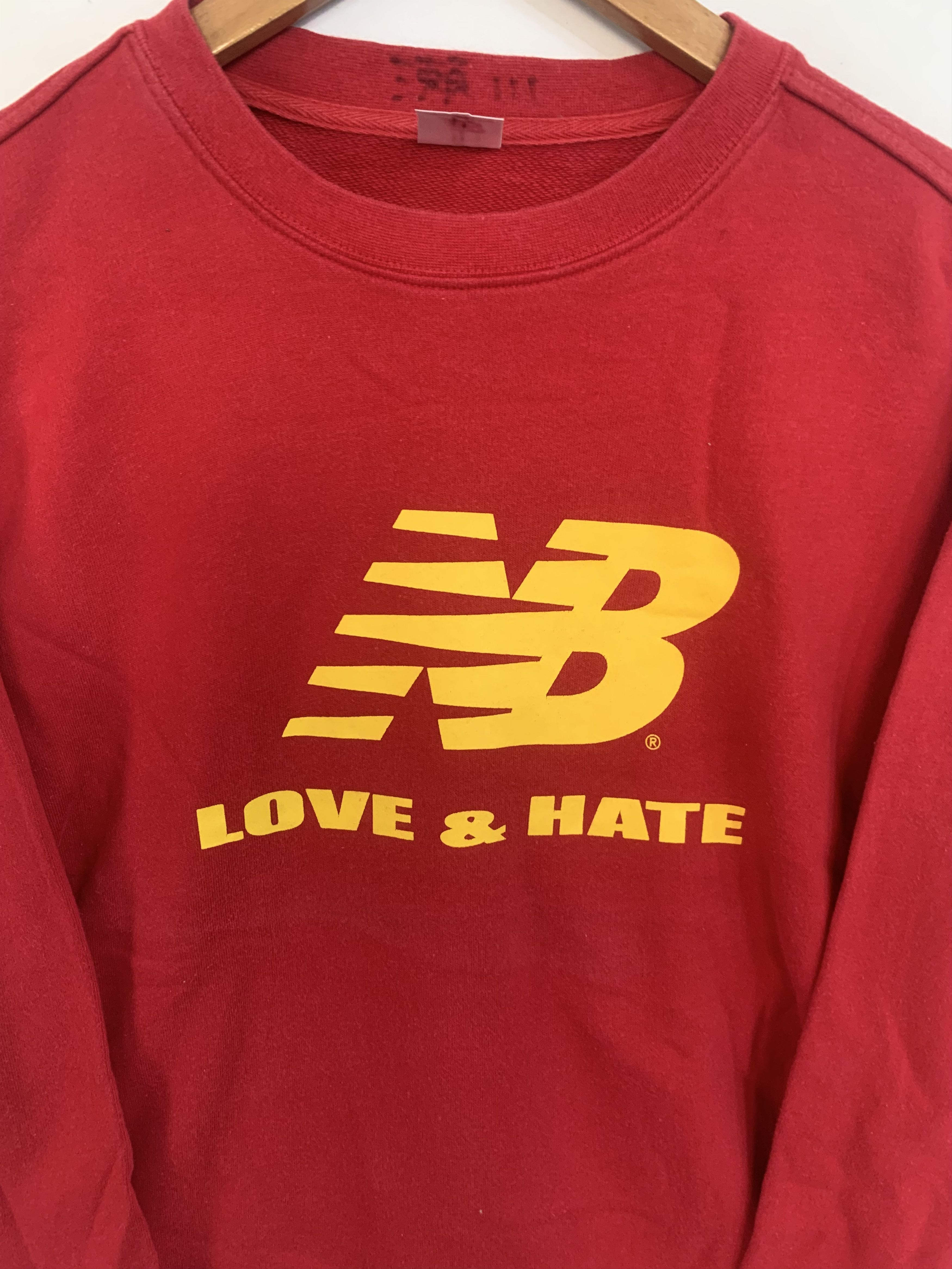 New Balance Vintage New Balance Sweatshirt Spell Out Small Size US S / EU 44-46 / 1 - 3 Thumbnail