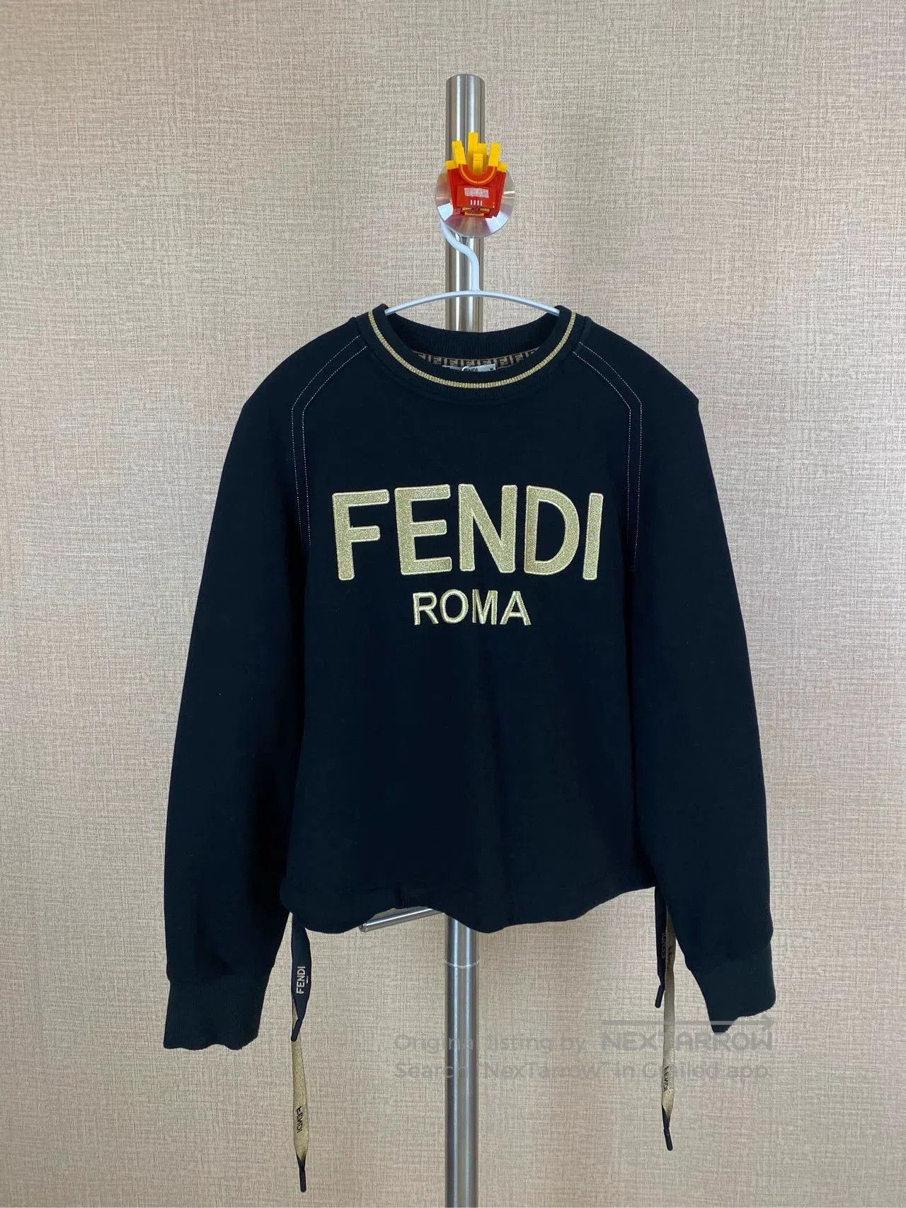 Fendi FENDI Black Gold Short Sweatshirt. Size US XS / EU 42 / 0 - 1 Thumbnail