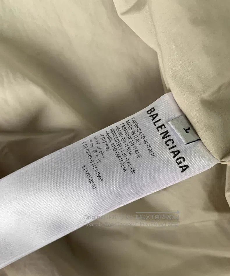 Balenciaga Balenciaga Solid Color Collar Zipper Boomerang Embroidery Size US S / EU 44-46 / 1 - 2 Thumbnail