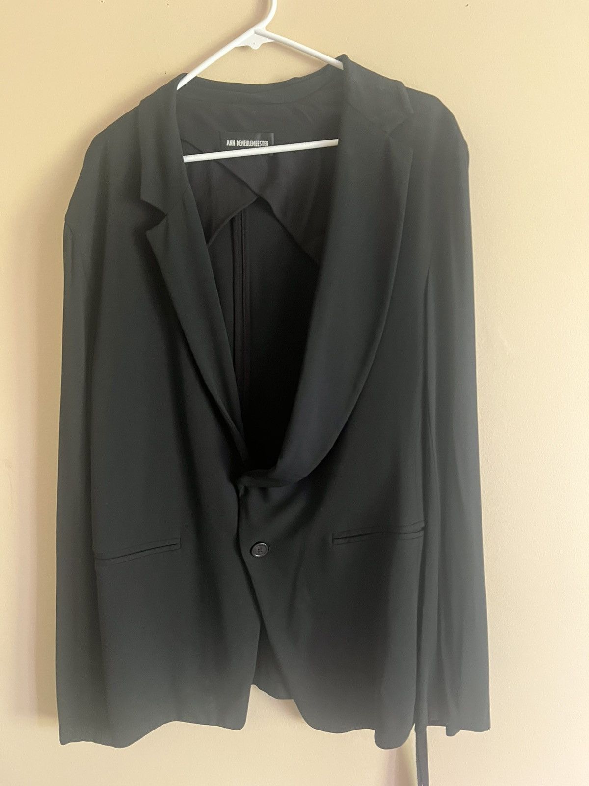 ANN DEMEULEMEESTER ノースリーブフード付きカーディガン XS XEXYMIX ノースリーブ パーカー レディース｜イージーゴーイング