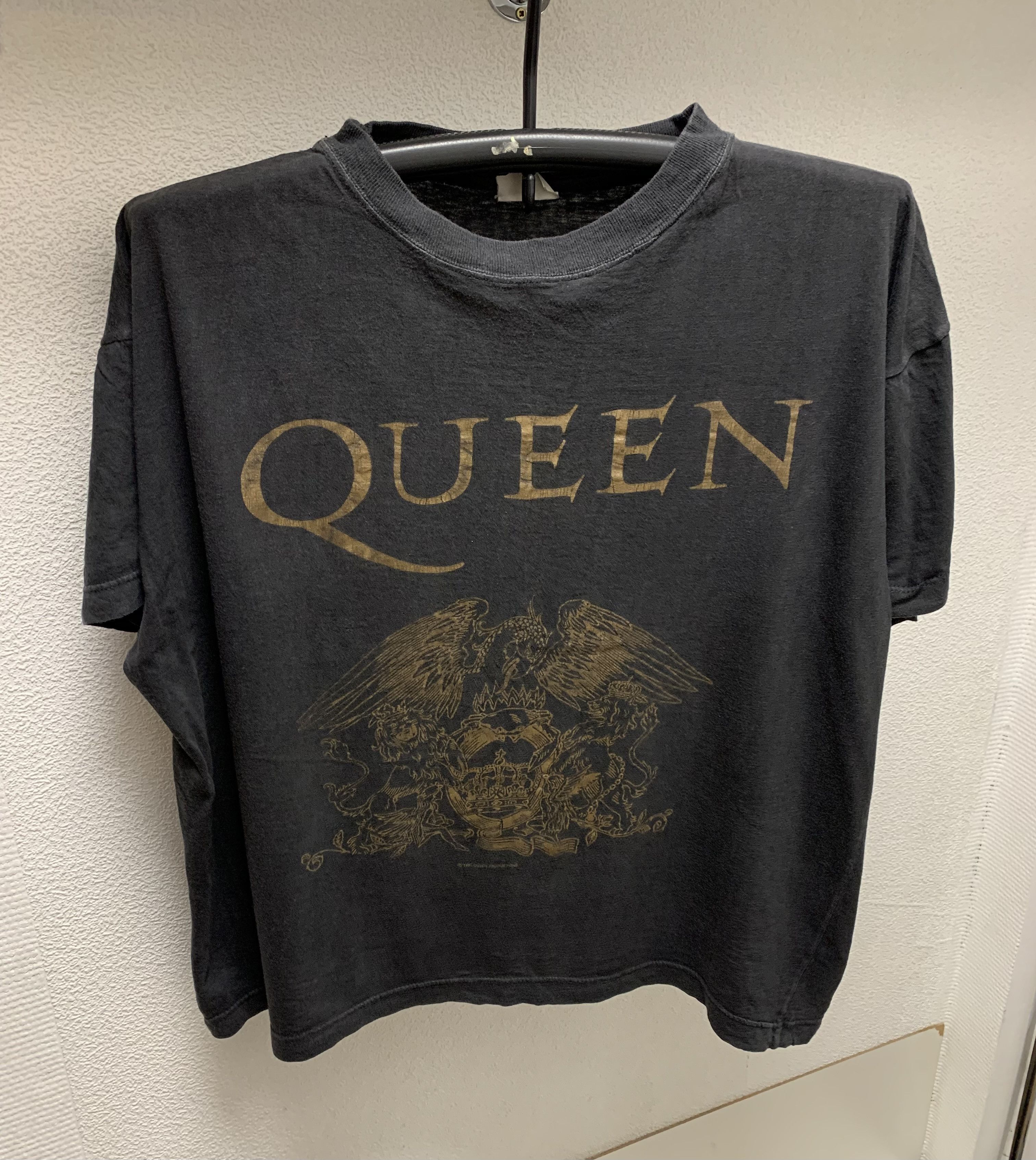 image of Band Tees x Queen Tour Tee Queen Vintage 1991 Big Logo Black T-Shirt 2Xl, Men's