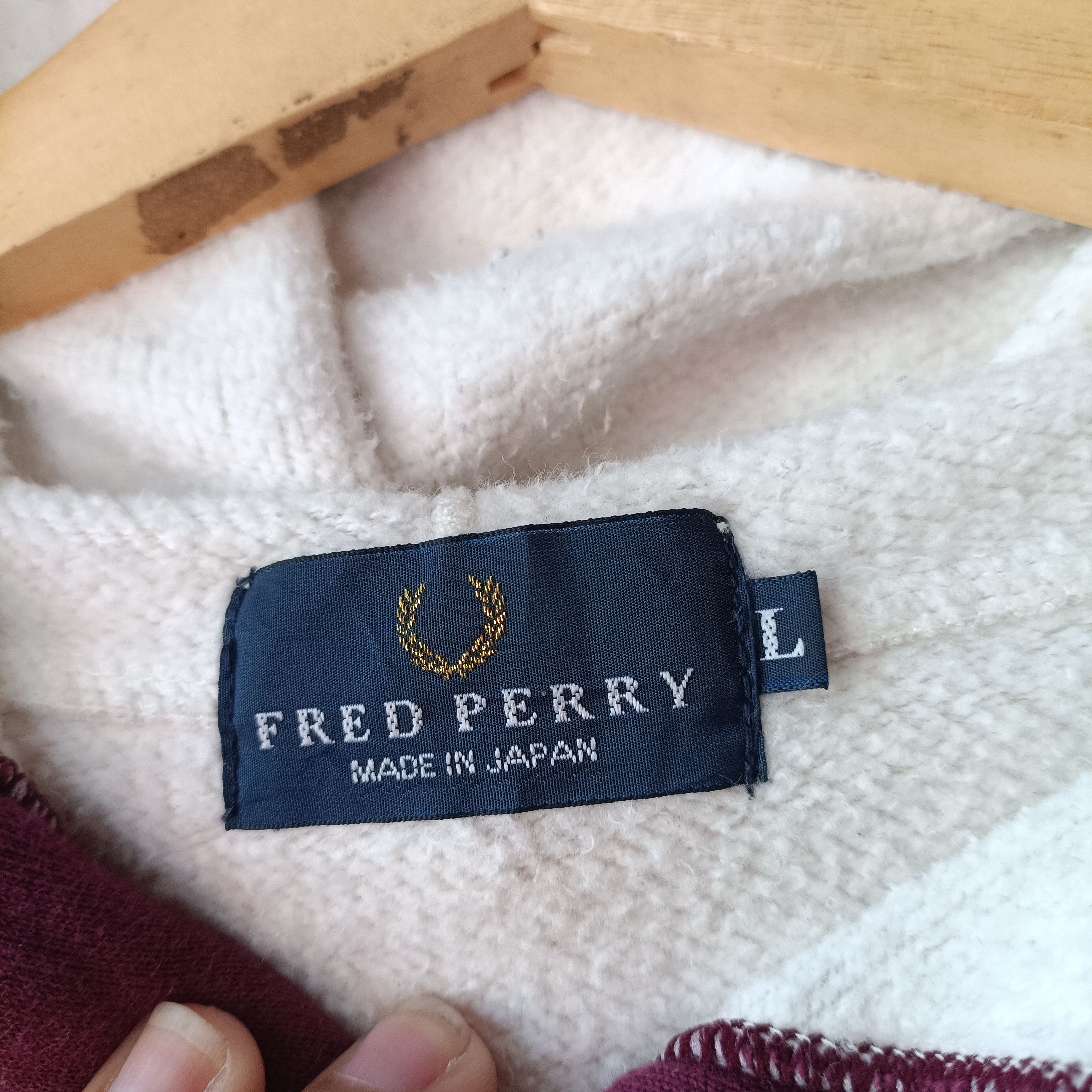 Fred Perry Vintage Fred Perry Sweatshirt Hooded Size US L / EU 52-54 / 3 - 7 Thumbnail