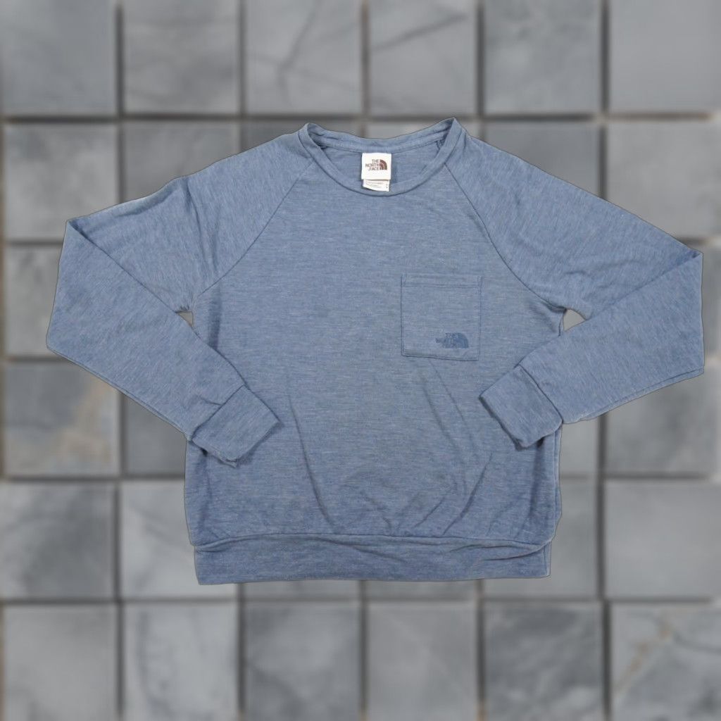 The North Face VINTAGE The North Face Sweater Shirt Womens Medium Blue Westbrae Lightweight Knit Outdoors Size M / US 6-8 / IT 42-44 - 1 Thumbnail