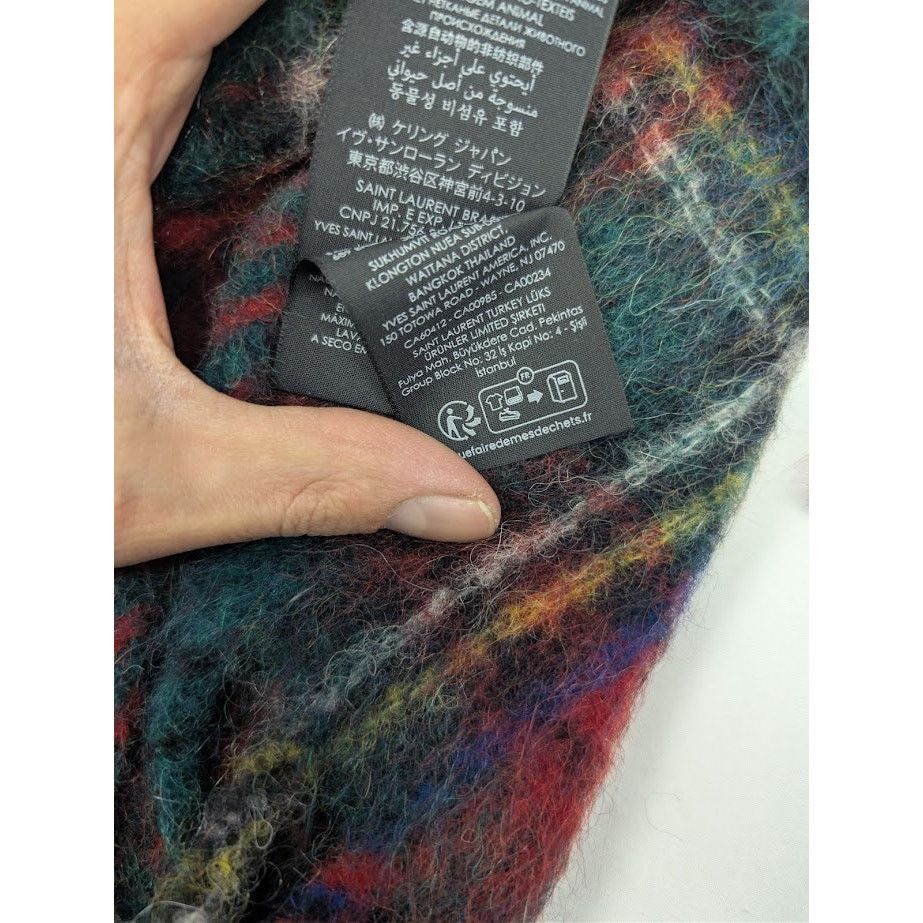 Saint Laurent Paris o1rshd1 Size: OS / Grande Scarf in Multicolor Size ONE SIZE - 14 Thumbnail