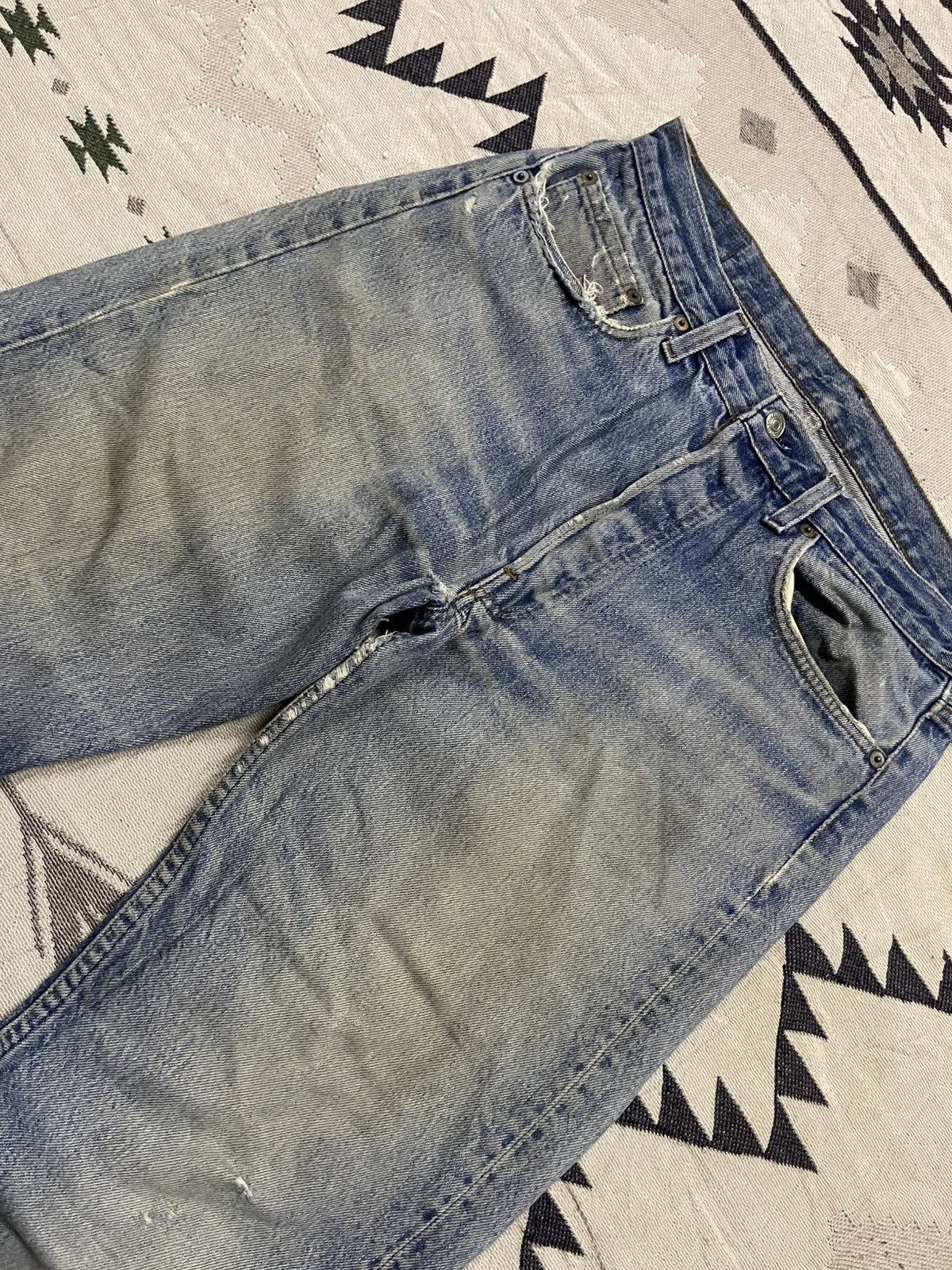 Levi's VINTAGE LEVIS 524 DISTRESSED DENIM JEANS STRAIGHT CUT Size US 30 / EU 46 - 6 Thumbnail