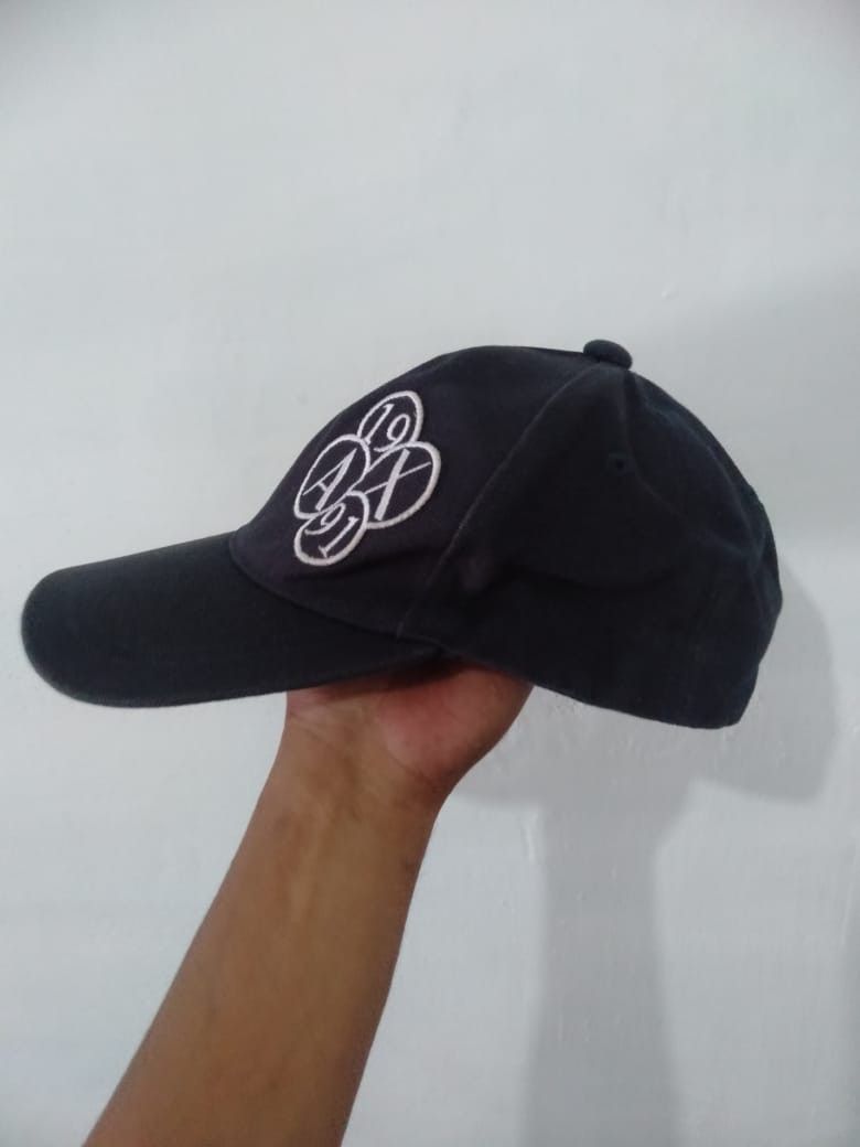 Armani armani Change hat Size ONE SIZE - 2 Thumbnail