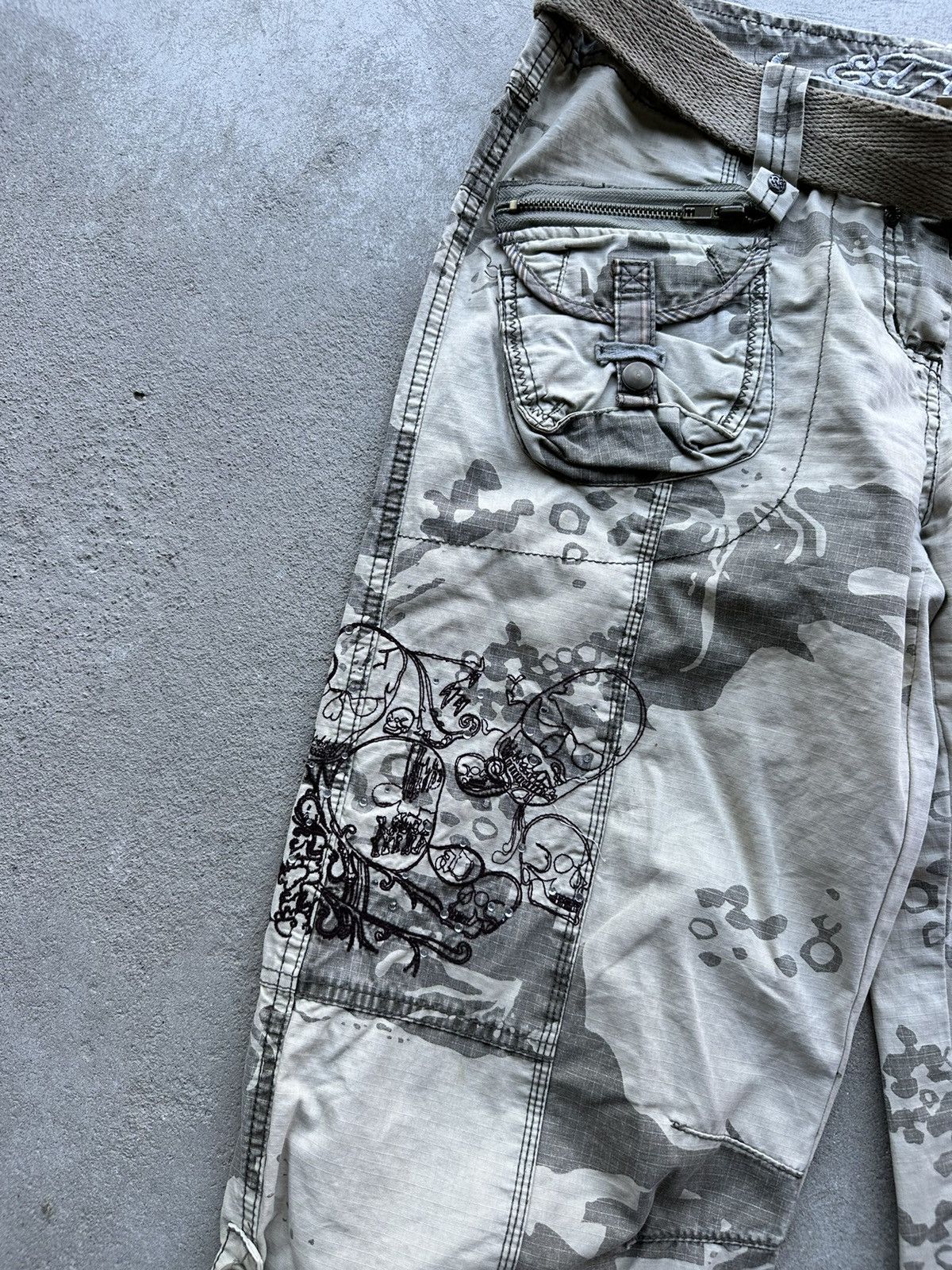 Christian Audigier × Ed Hardy × Vintage Vintage Ed Hardy 3/4 Shorts Size 32" / US 10 / IT 46 - 3 Thumbnail