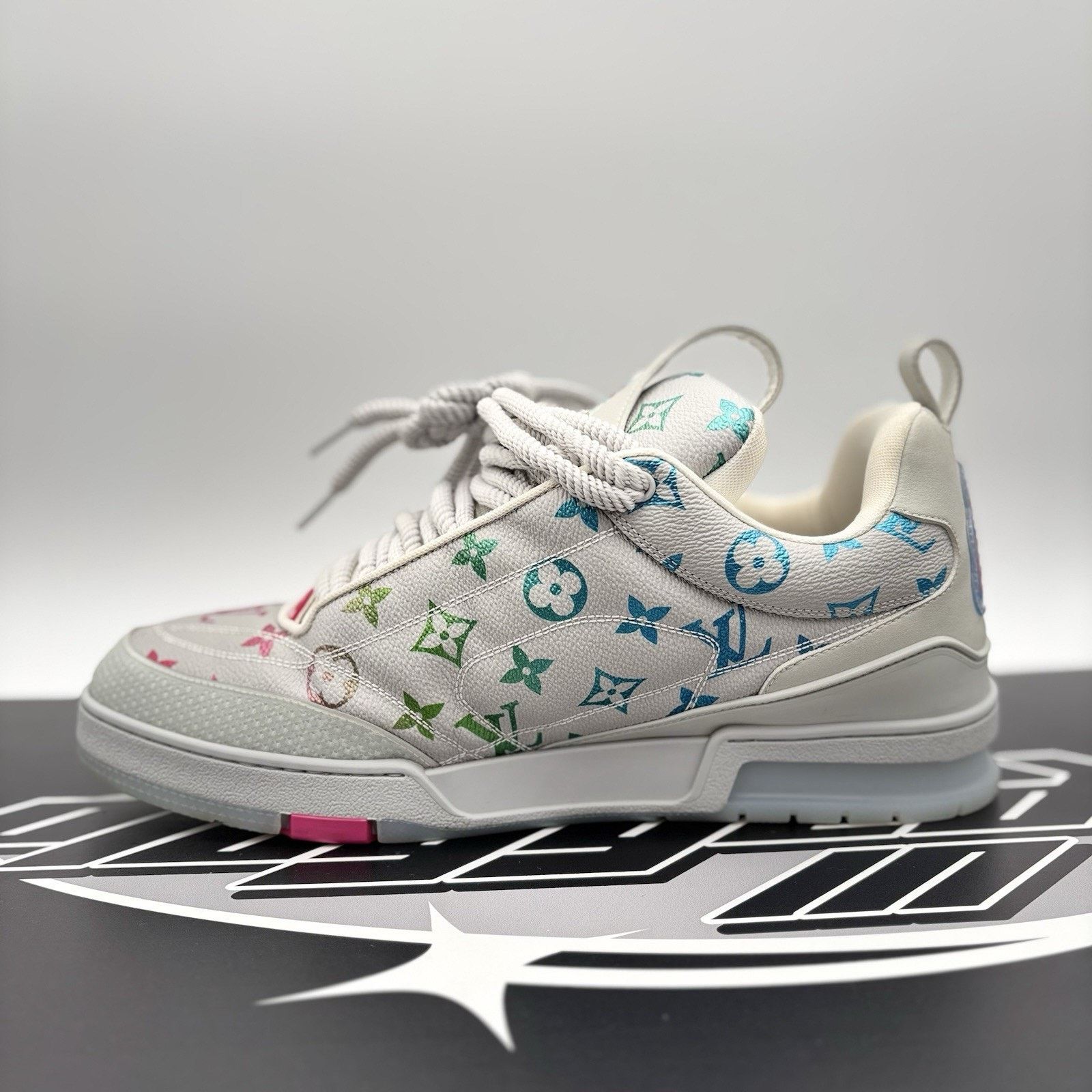 Louis Vuitton Louis Vuitton Skate ' Grey Monogram Multicolor' | GREAT! Size US 12.5 / EU 45-46 - 4 Thumbnail