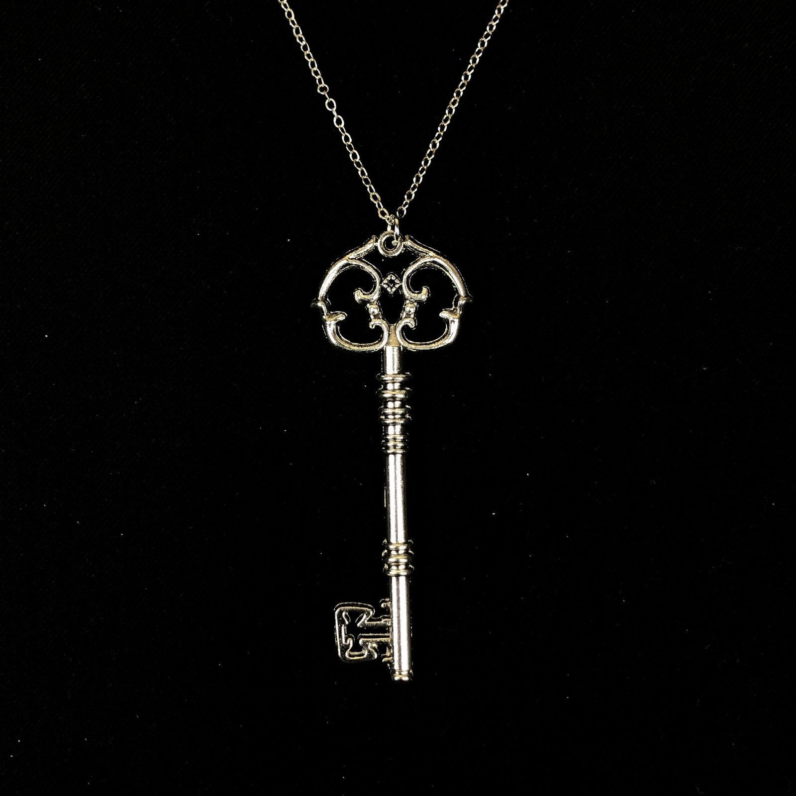 Jewelry Gothic Key Pendant Necklace and Punk Necklace Gothic Chain Size ONE SIZE - 4 Thumbnail