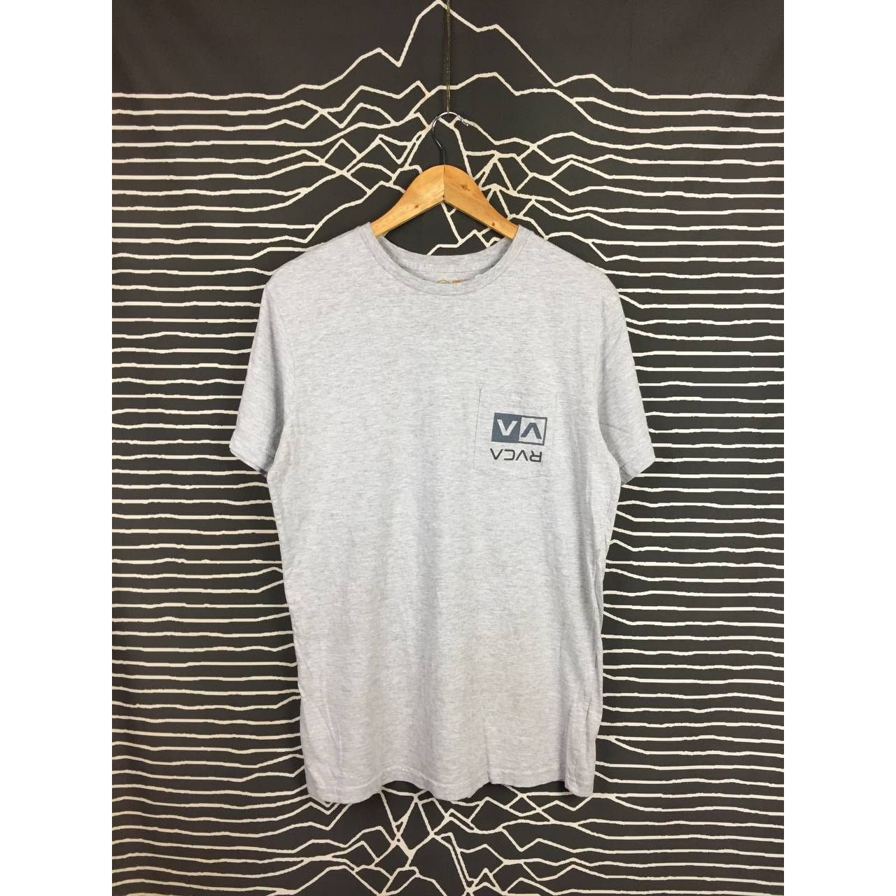 RVCA RVCA Artist Network Program Pocket Tee Size M Size US M / EU 48-50 / 2 - 2 Thumbnail