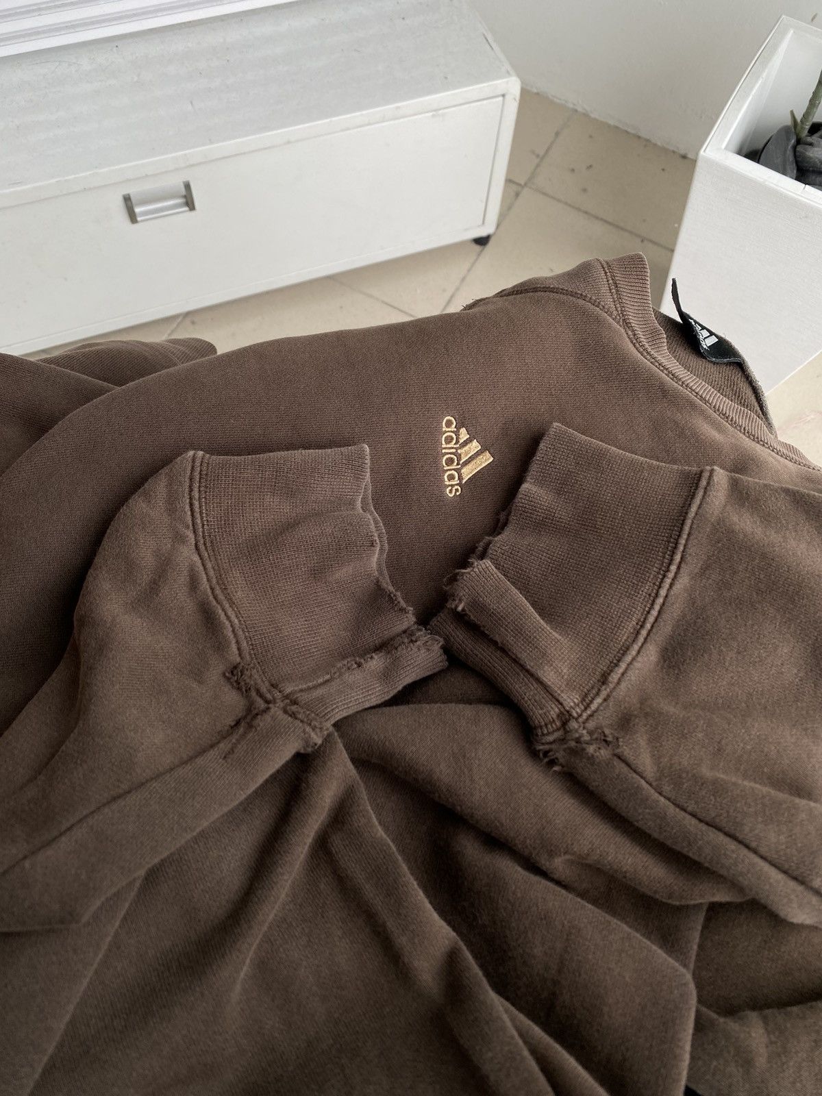 Adidas Vintage Adidas Brown Travis Flacko Scott Crewneck Size US XL / EU 56 / 4 - 8 Thumbnail