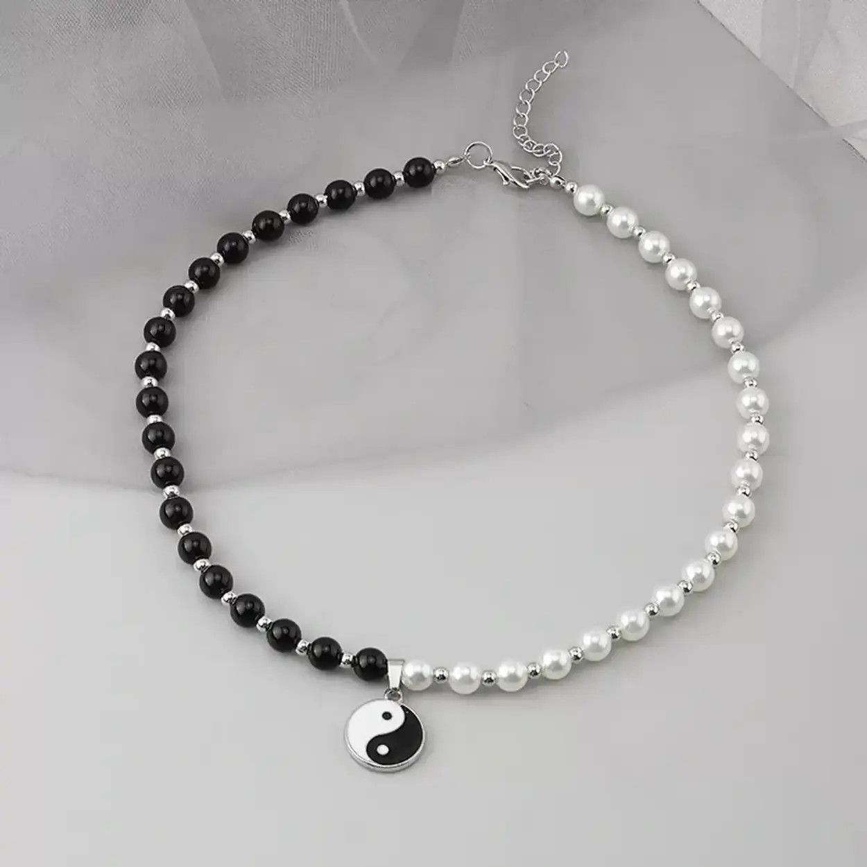 Jewelry Yin Yang Pendant Bead Necklace Lucky Asian Peace Love Chain Size ONE SIZE - 1 Thumbnail
