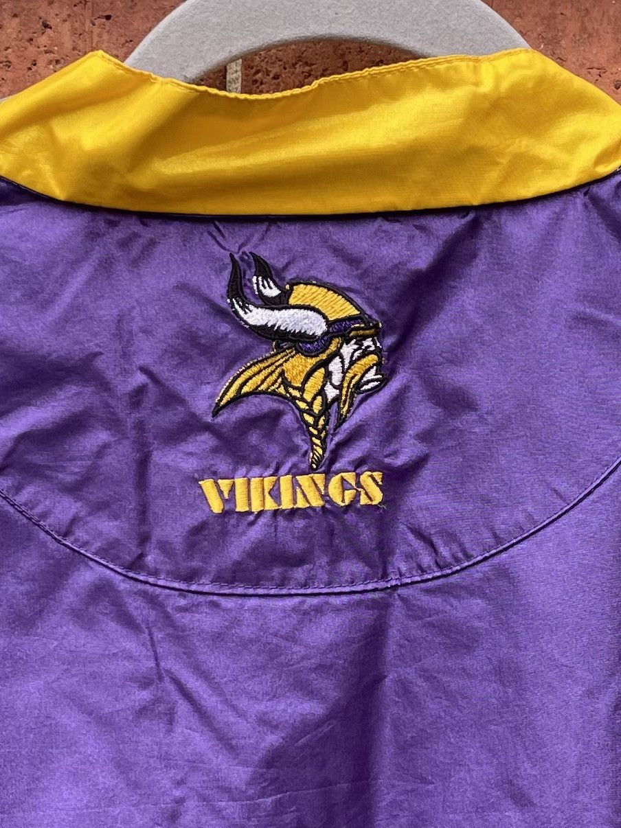 Vintage Vintage 90s Game Day Minnesota Vikings Big Logo Windbreaker Size US L / EU 52-54 / 3 - 7 Thumbnail