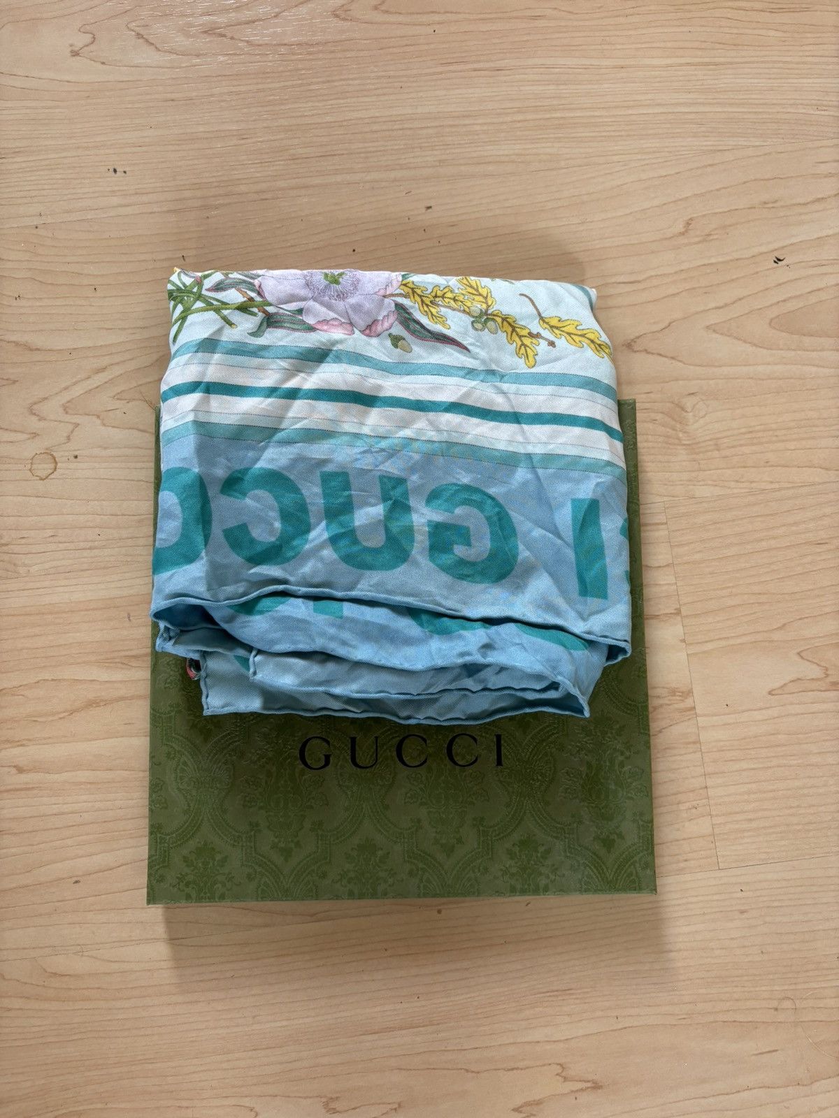 Gucci Scarf Gucci Size ONE SIZE - 2 Thumbnail