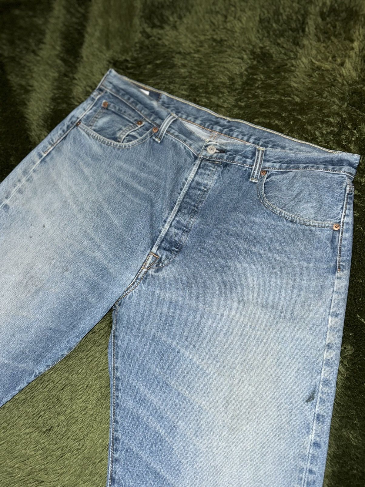 Levi's [W36/L32] Levi’s 501 Blank Tab Vintage Washed Denim Pants Size US 36 / EU 52 - 2 Thumbnail