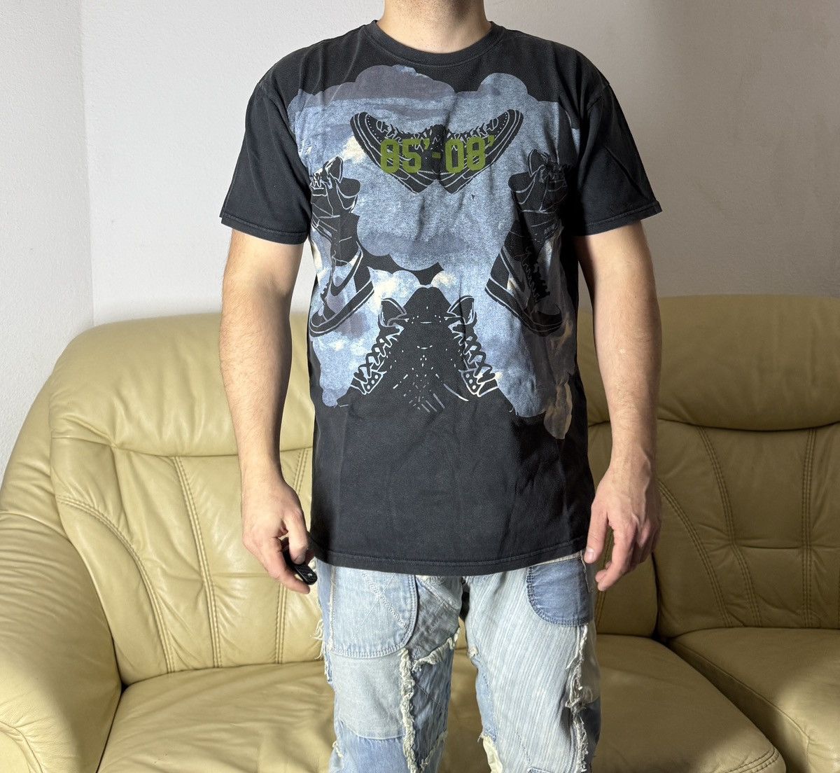 Jordan Brand Vingafe Faded Big Logo Jordan T shirt Size US XL / EU 56 / 4 - 1 Thumbnail