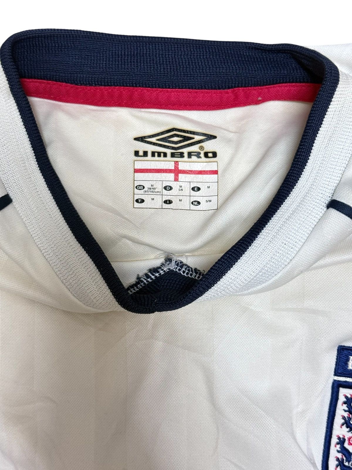 Umbro Vintage England 2001/2003 Size US M / EU 48-50 / 2 - 3 Thumbnail