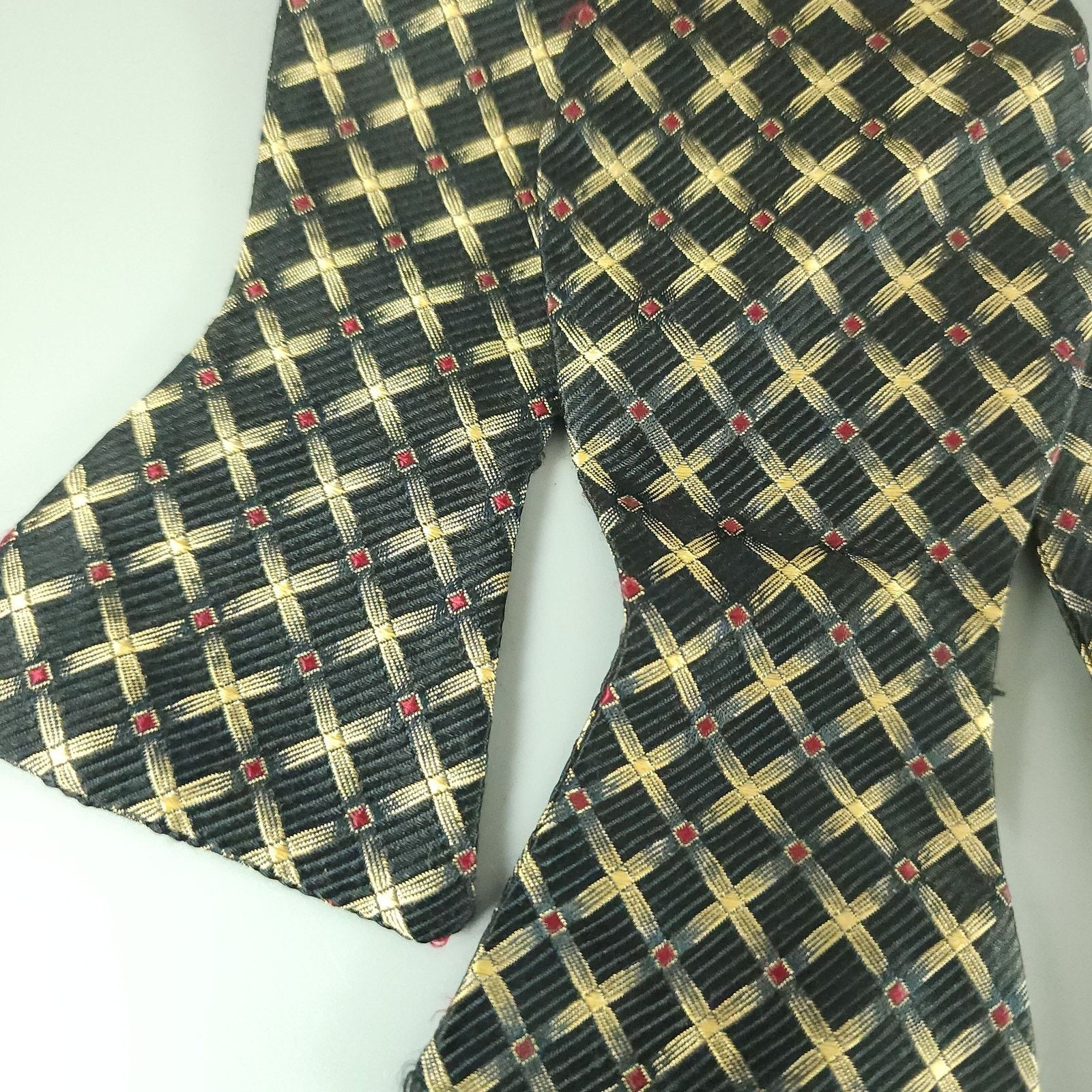 Paul Stuart Paul Stuart Adjustable Silk Bowtie Brown and Gold Vintage Size ONE SIZE - 2 Thumbnail