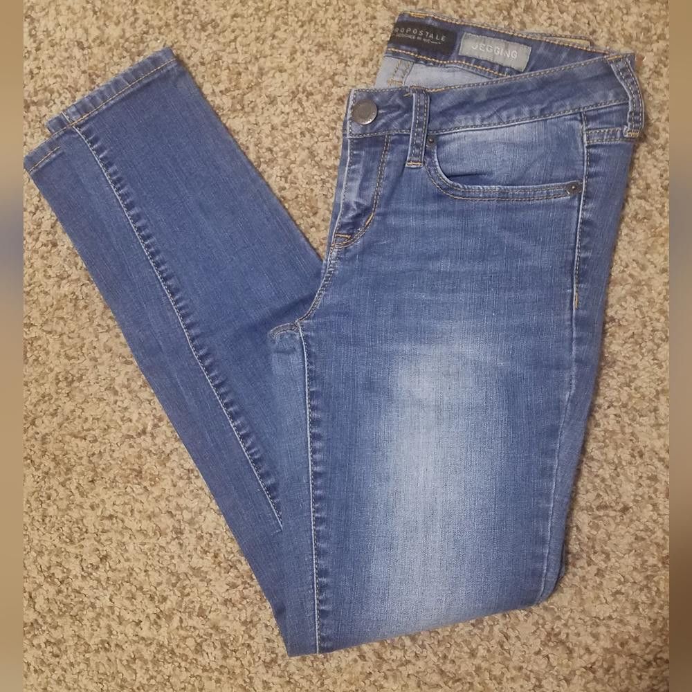 Aeropostale Aeropostale Jeggings Size 4 Size 27" / US 4 / IT 40 - 1 Thumbnail