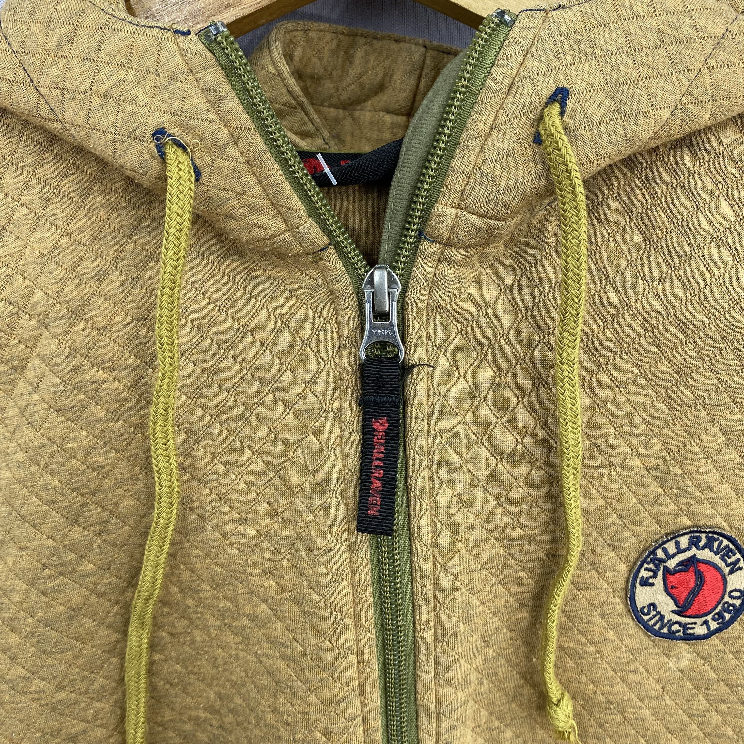 Fjallraven Vintage Fjallraven Quilted Zip Up Hoodie Sweatshirt Kanken Size US M / EU 48-50 / 2 - 11 Thumbnail