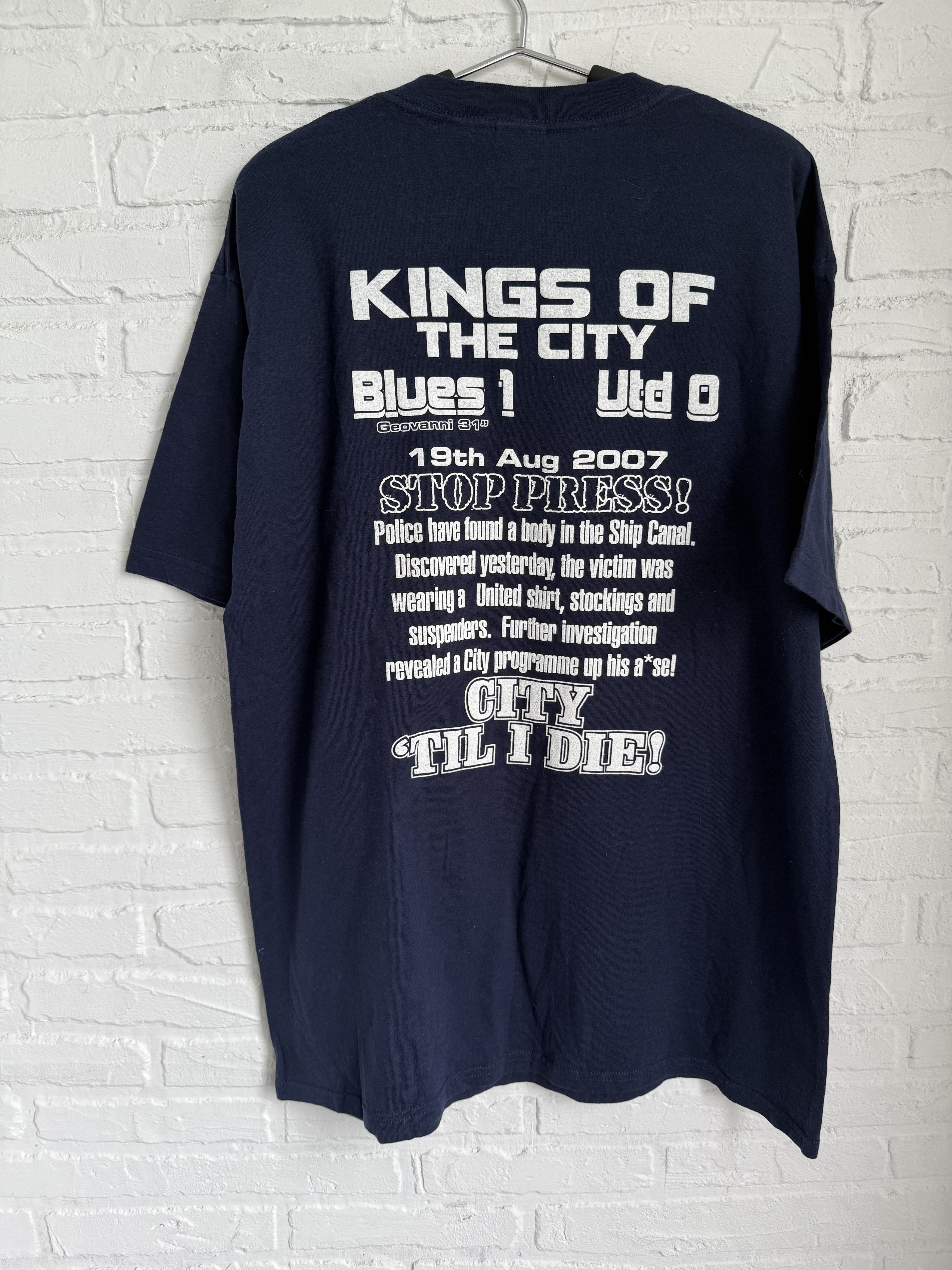 Vintage RARE Vintage 2007 Manchester City vs Manchester United Tee Size US L / EU 52-54 / 3 - 4 Thumbnail