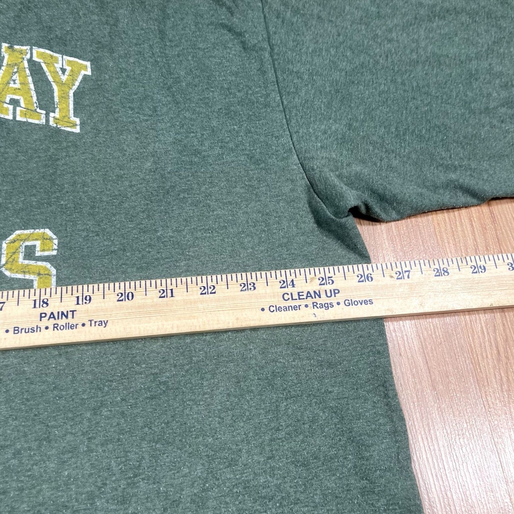 NFL NFL Green Bay Packers Team Apparel T-Shirt Adults 2XL Green Crewneck ShortSleeve Size US XXL / EU 58 / 5 - 6 Thumbnail