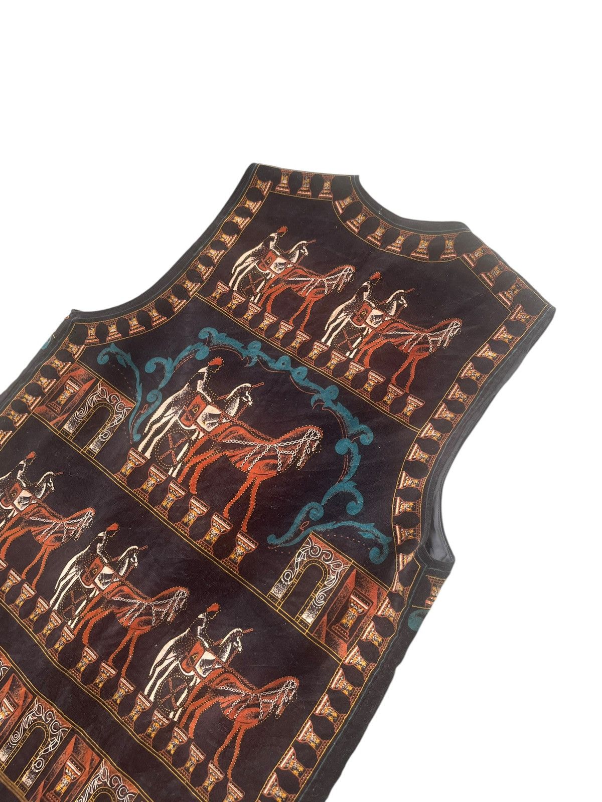 Rolens AOP Vest