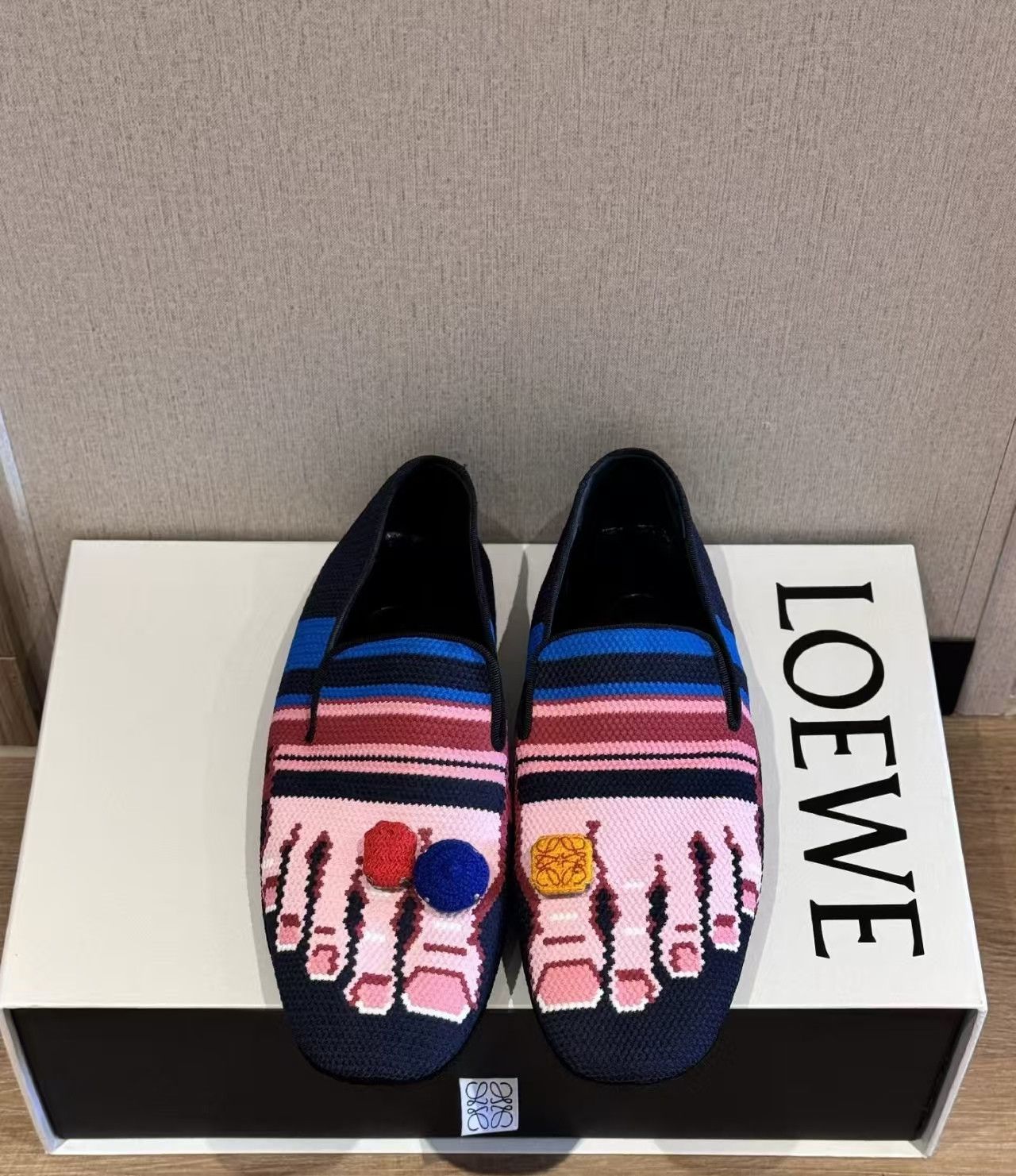 Loewe LOEWE Men's Shoes Summer Breathable Design Size US 9 / EU 42 - 1 Thumbnail