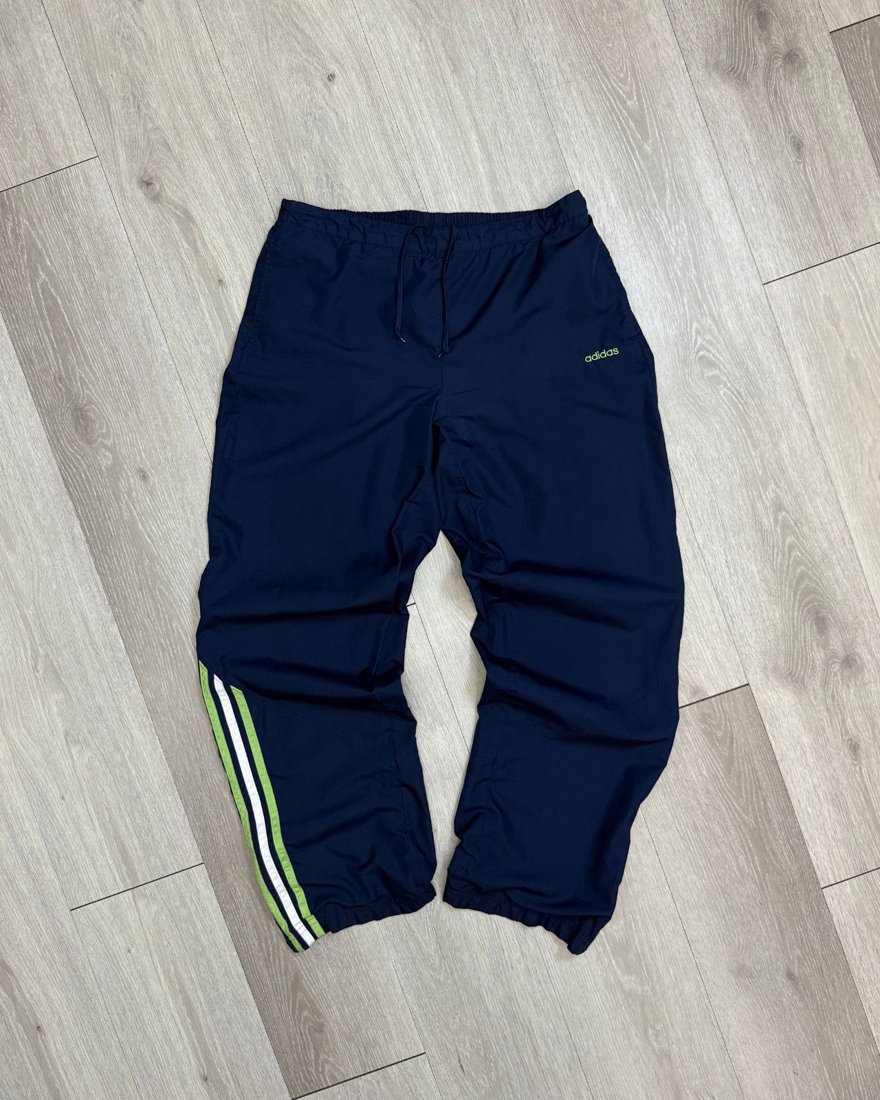 Adidas × Vintage Vintage 2005 Adidas Navy Blue Flare Track Pants - Size Large Size US 34 / EU 50 - 1 Thumbnail