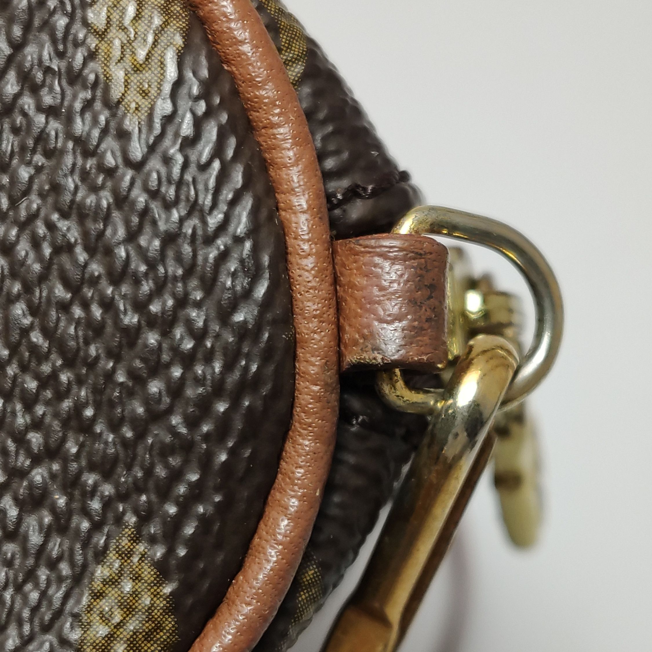 Louis Vuitton Louis Vuitton (LV) Papillon Mini Cowhide Monogram Printed D Size ONE SIZE - 8 Thumbnail