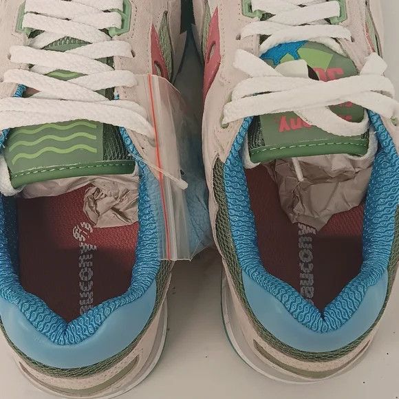 Saucony Saucony Men's Shadow 5000 Galapagos Low Top Sneakers- US10 Size US 10 / EU 43 - 11 Thumbnail