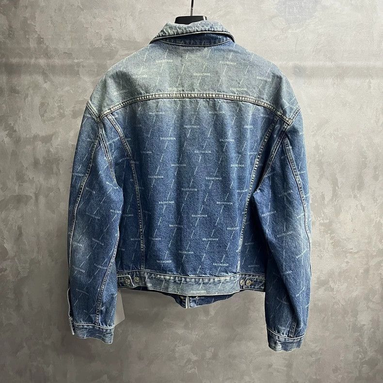 Balenciaga Balenciaga latest denim blue logo full print casual single Size US M / EU 48-50 / 2 - 6 Thumbnail