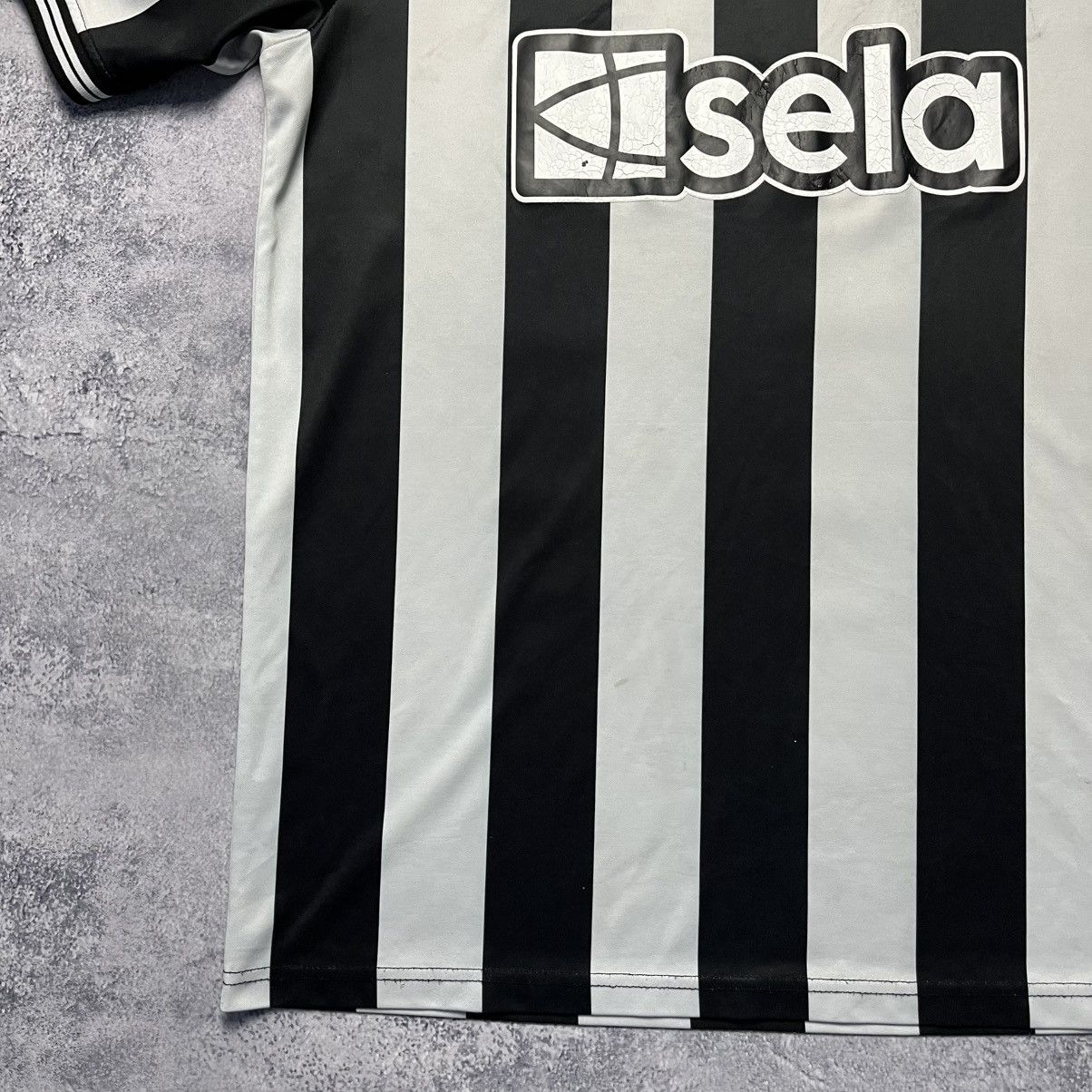 Castore Vintage Castore Newcastle United Sela Home Soccer Jersey Size US XL / EU 56 / 4 - 9 Thumbnail