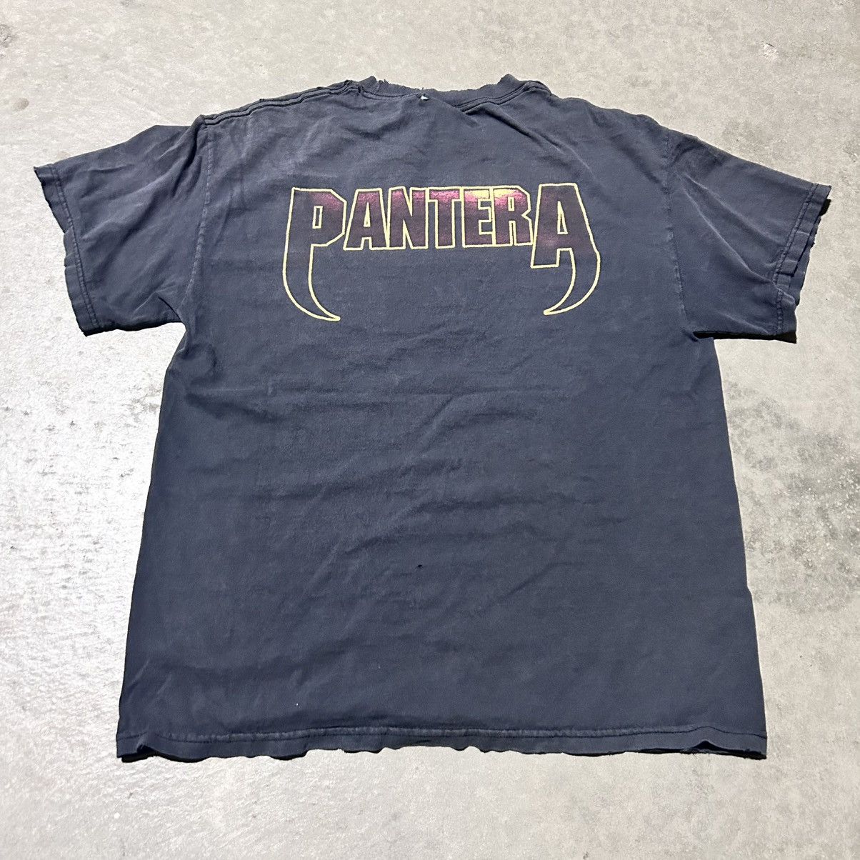 Band Tees Pantera cowboys from hell faded black band tee shirt Size US L / EU 52-54 / 3 - 2 Thumbnail