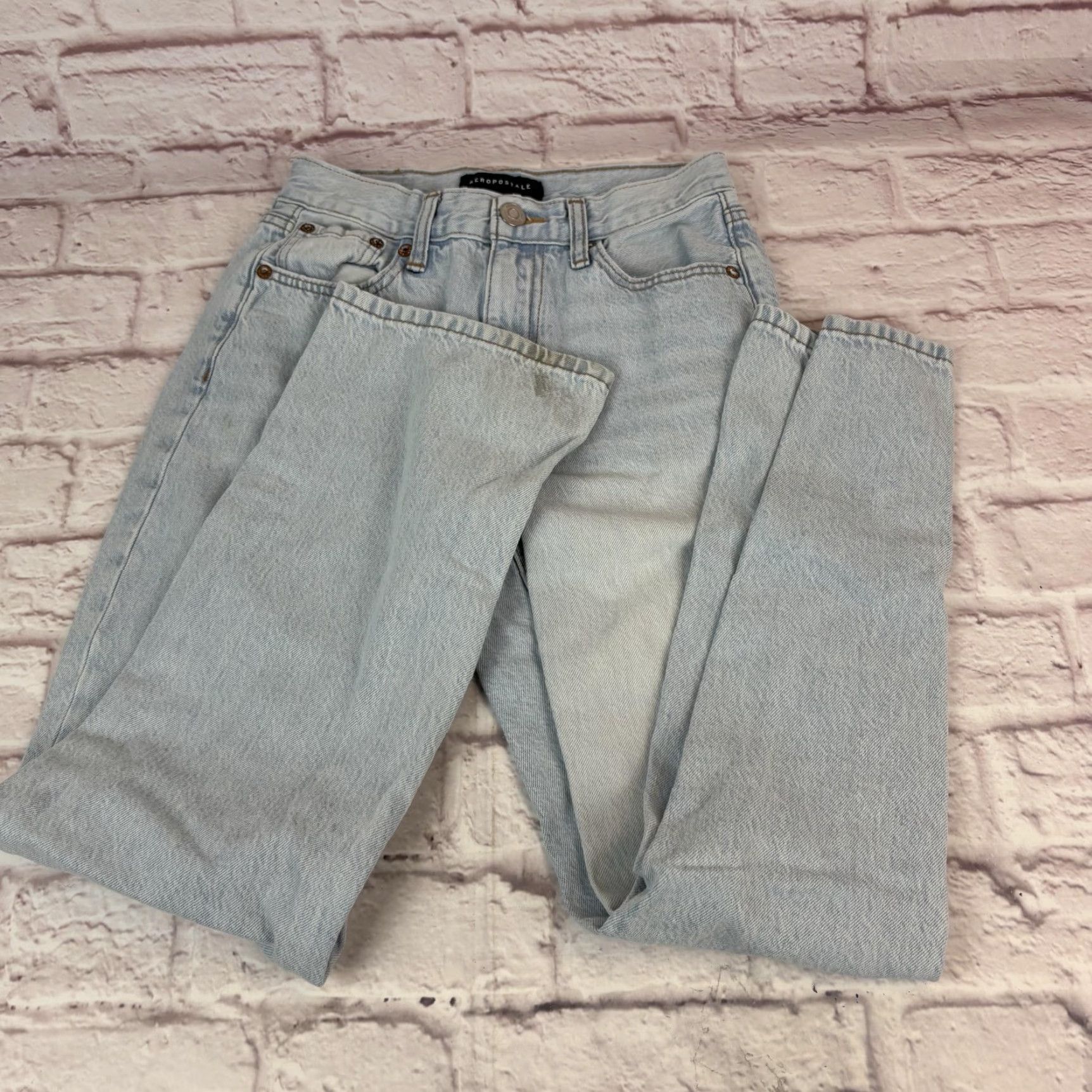 Aeropostale Aéropostale High Rise Baggy Jeans Womens 00 Short Light Wash Wide-Leg Denim Size 24" / US 00 / IT 34 - 2 Thumbnail