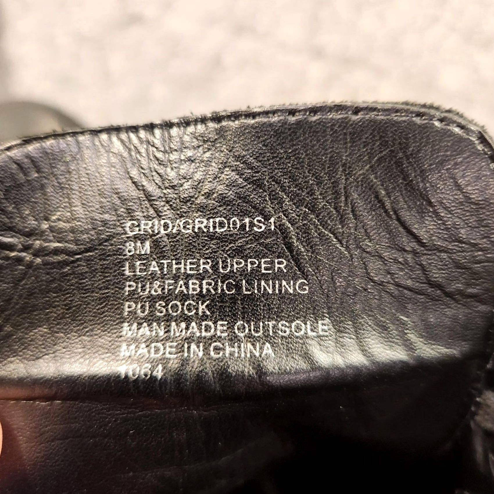 Steve Madden Steve Madden Grid Boots Womens 8 Black Ankle Combat Leather Lug Sole Lace-Up Zip Distressed Round Toe Casual Size US 8 / IT 38 - 6 Thumbnail
