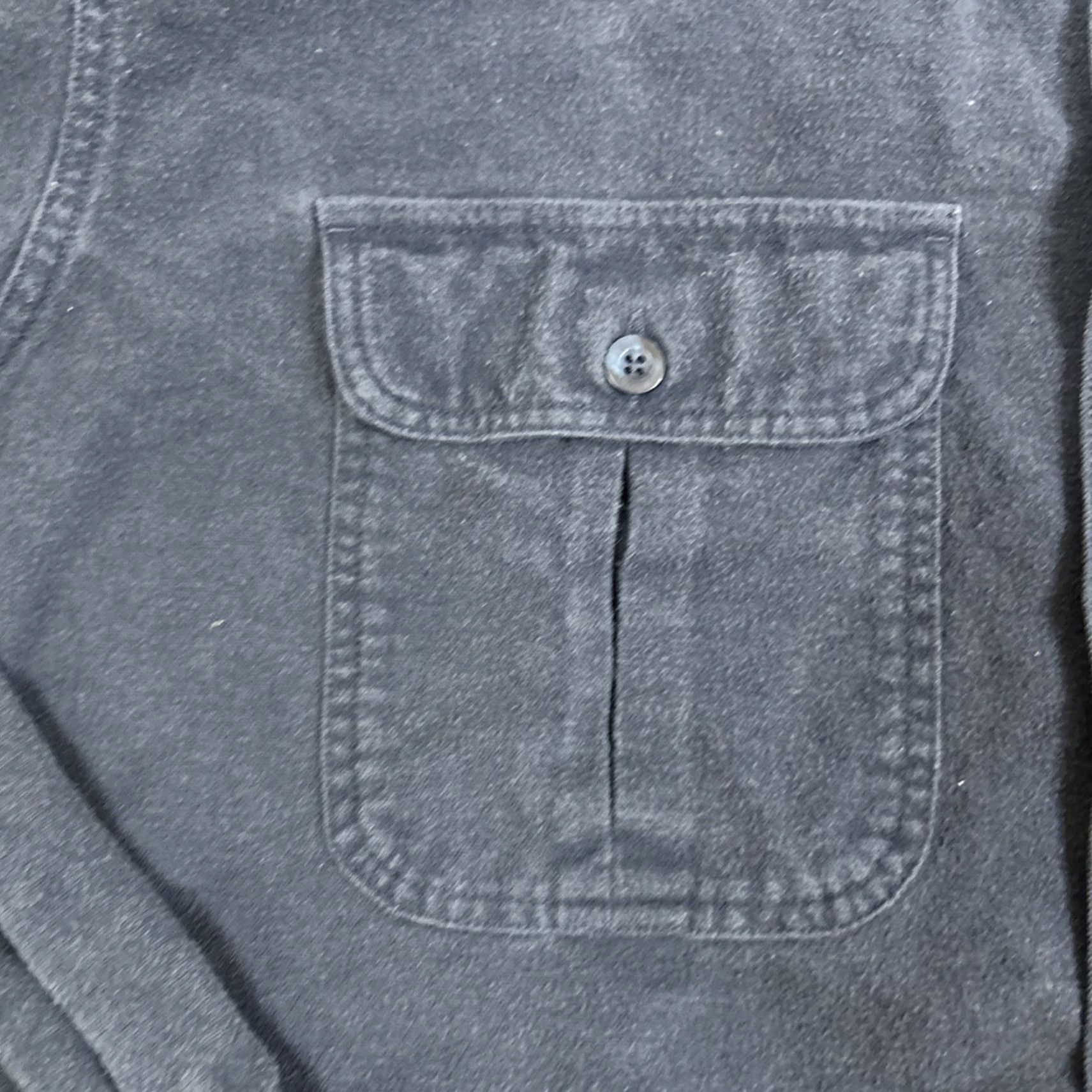 Vintage Cabela’s Button Down Men’s Medium Navy Blue Chamois Pockets Longsleeve M Navy Blue Mens Shirt Button-Up Long Sleeve Chamois Pockets Size US M / EU 48-50 / 2 - 4 Thumbnail