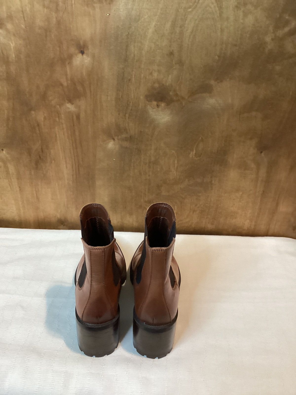 Vince Camuto Ankle Boot Block Heel Size US 9 / IT 39 - 3 Thumbnail