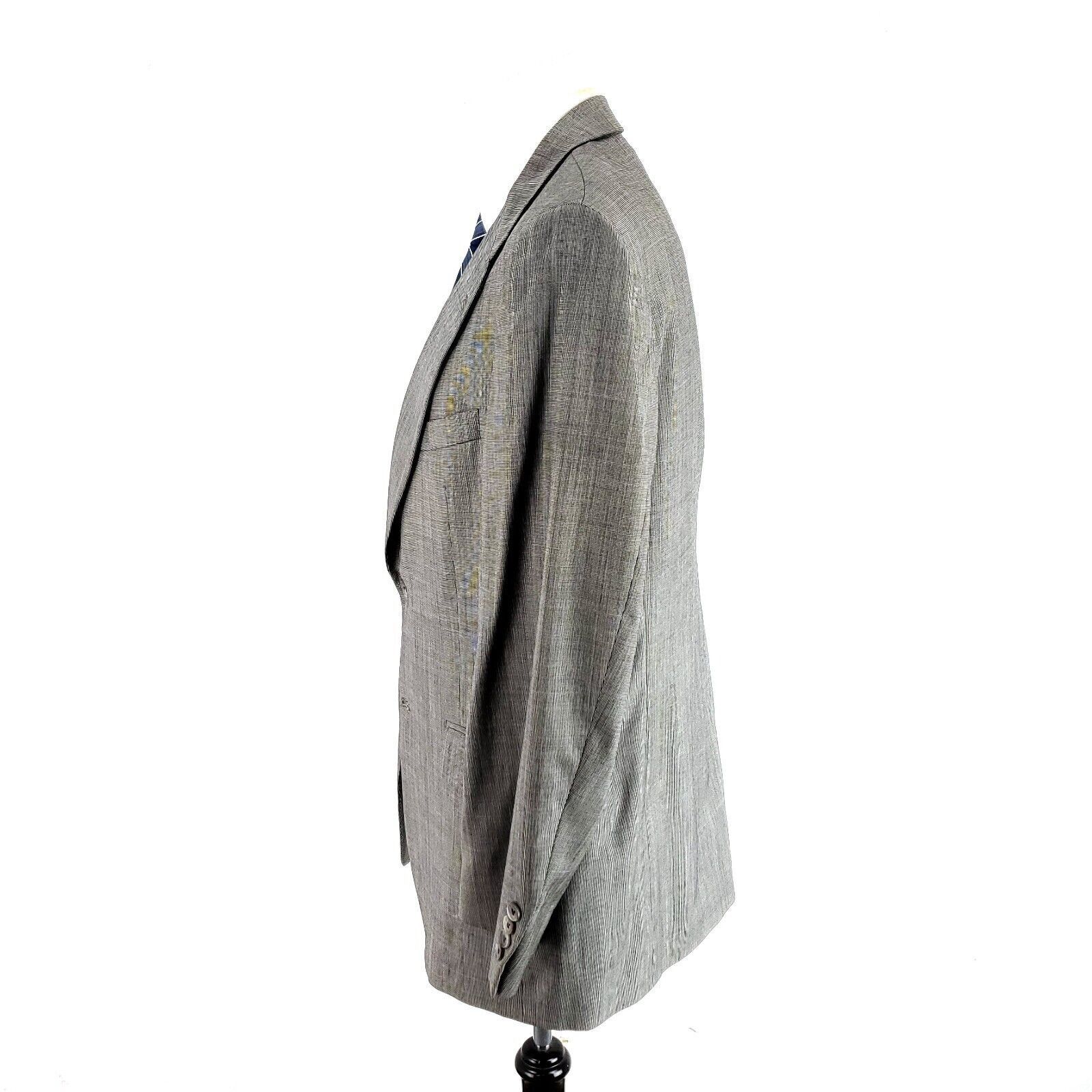 Hart Schaffner Marx Hart Schaffner Marx Wool 2 Button Blazer 40R Gray Check Size 40R - 4 Thumbnail