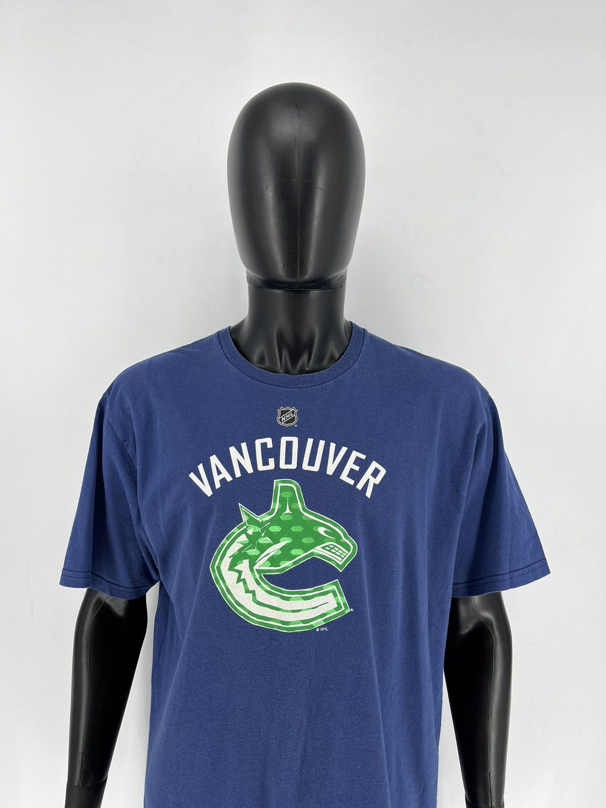 Reebok Reebok NHL T SHIRT Vancouver Canucks Henrik Sedin Size US XL / EU 56 / 4 - 1 Thumbnail