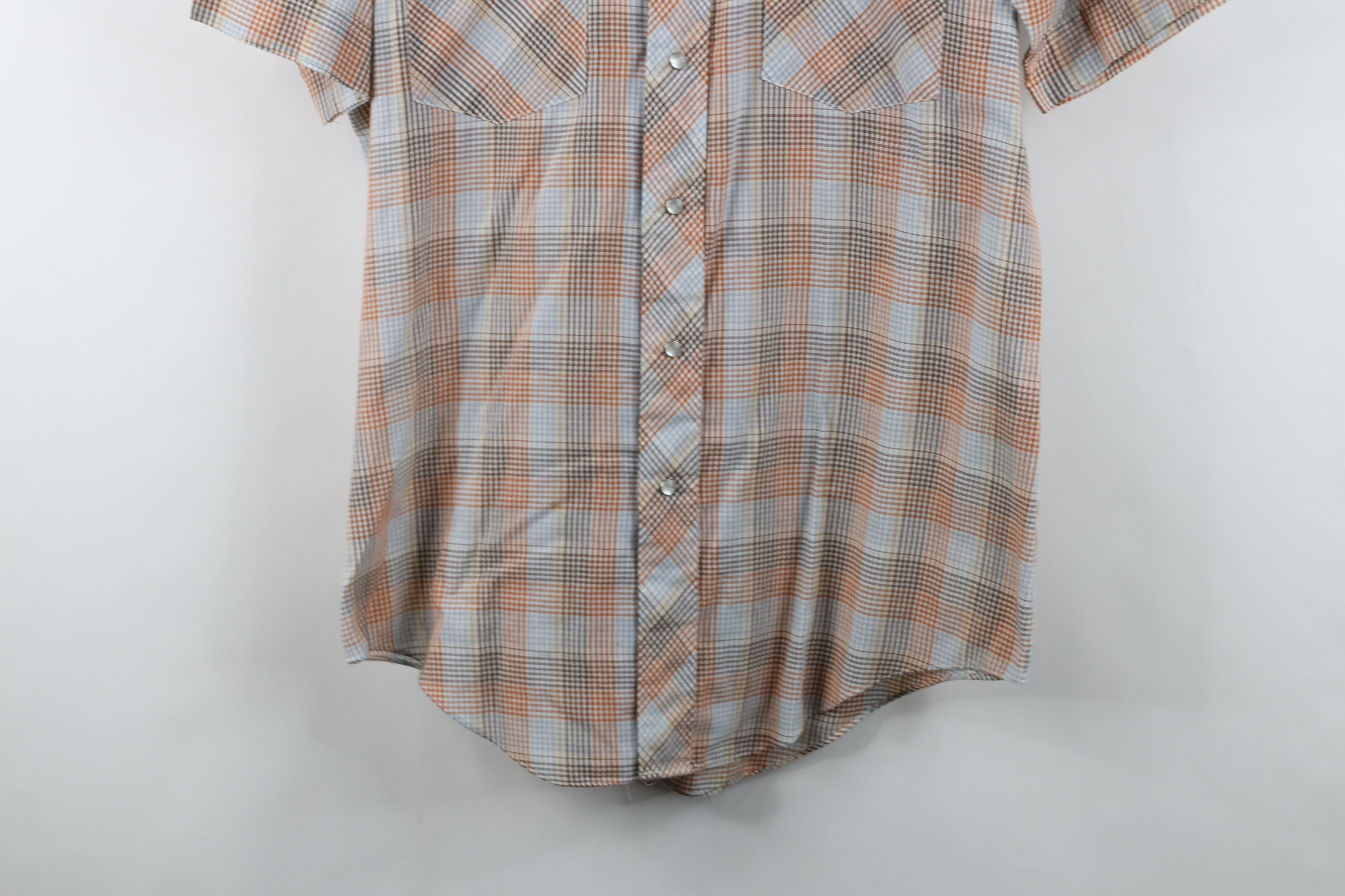 Vintage Vintage 70s Streetwear Short Sleeve Snap Button Shirt Plaid Size US M / EU 48-50 / 2 - 3 Thumbnail