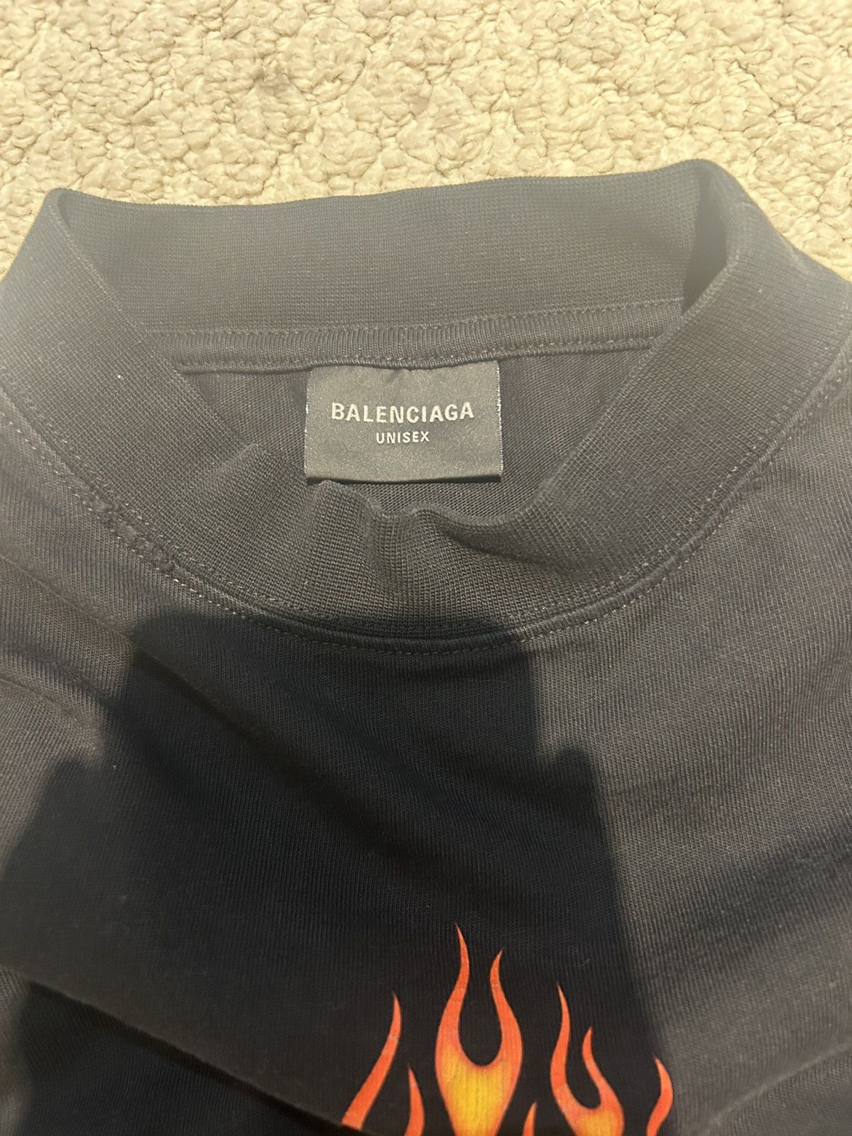 Balenciaga Burning Unity T-Shirt Black + Oversized Size US S / EU 44-46 / 1 - 3 Thumbnail