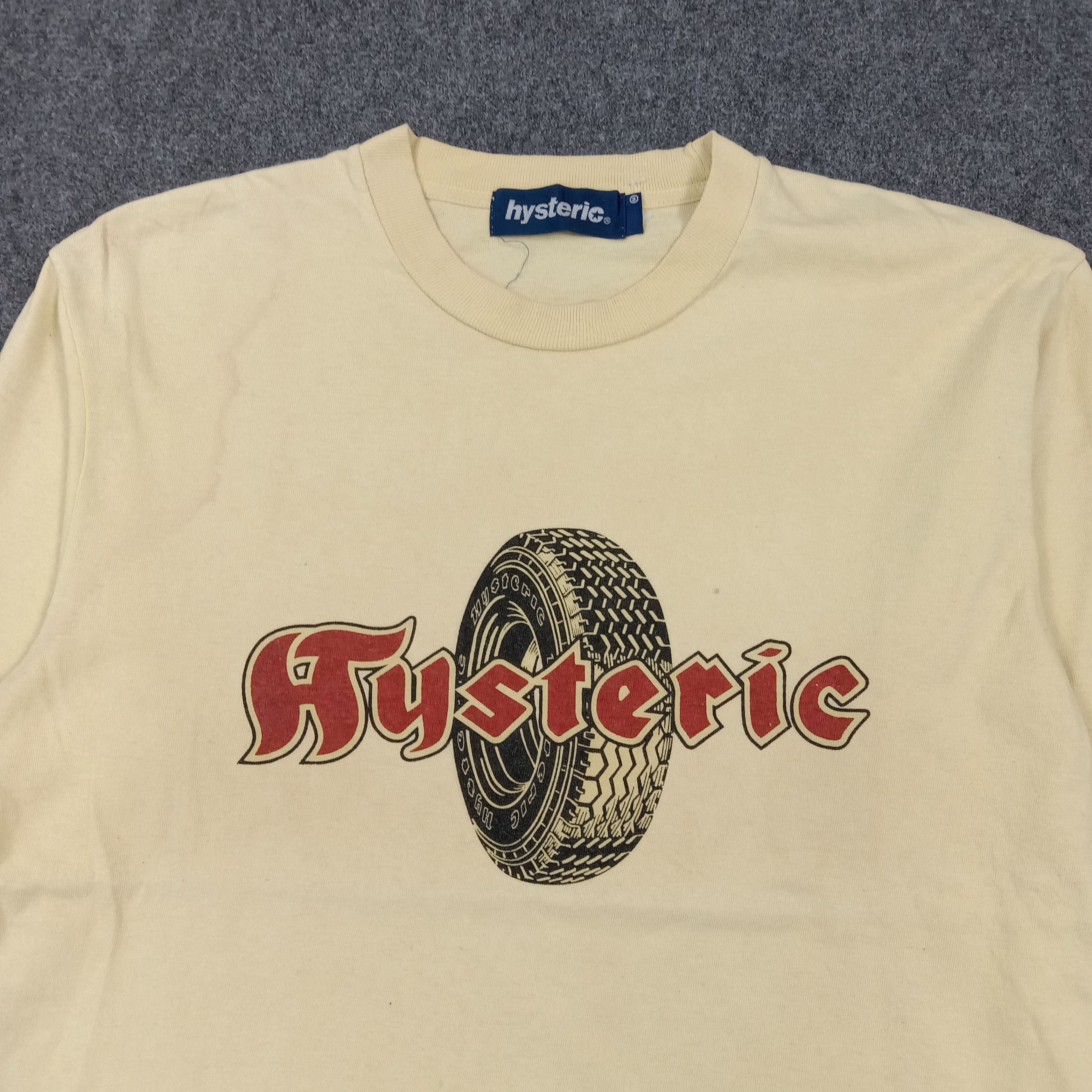 Hysteric Glamour Hysteric Glamour Japanese Brand Graphic Tshirt C285N5 Size US M / EU 48-50 / 2 - 2 Thumbnail