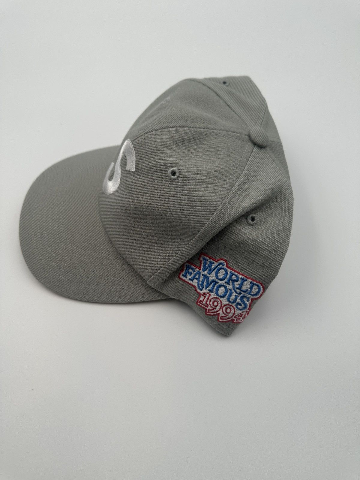 Supreme Supreme World famous S logo 6 panel Size ONE SIZE - 2 Thumbnail