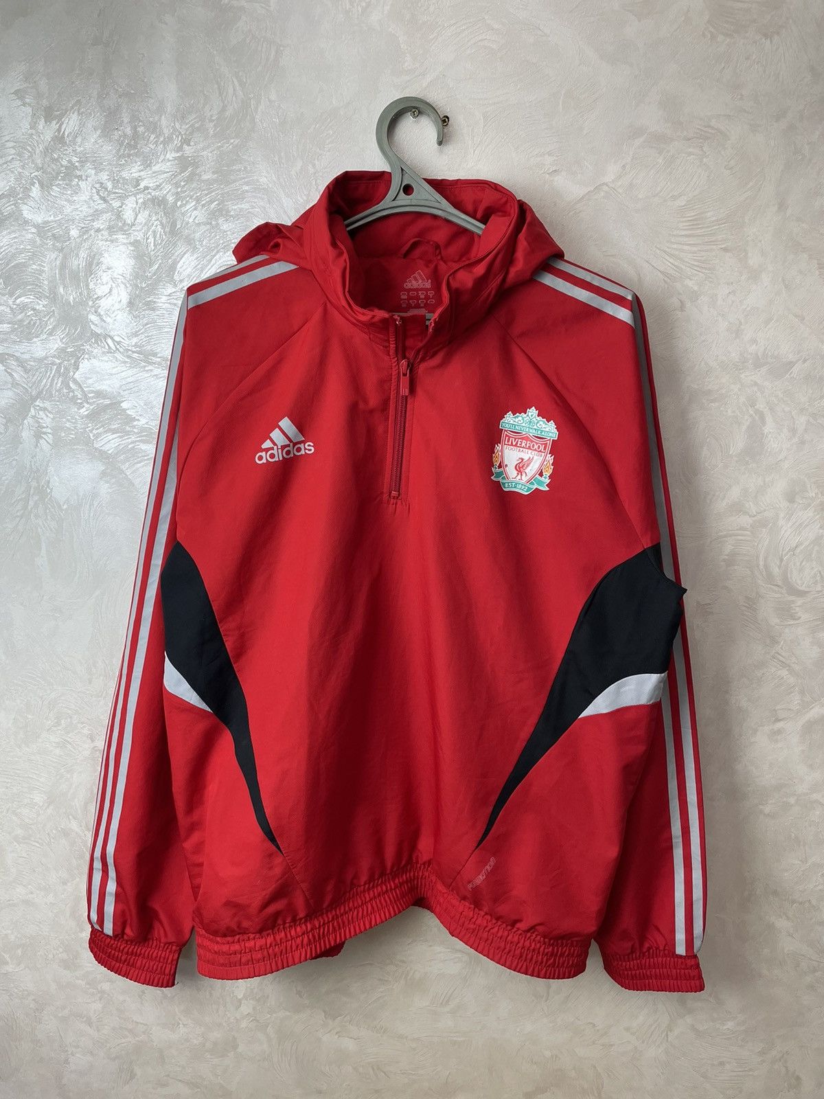 Adidas Vintage Adidas Liverpool Football Jacket Hooded Soccer L Size US L / EU 52-54 / 3 - 2 Thumbnail