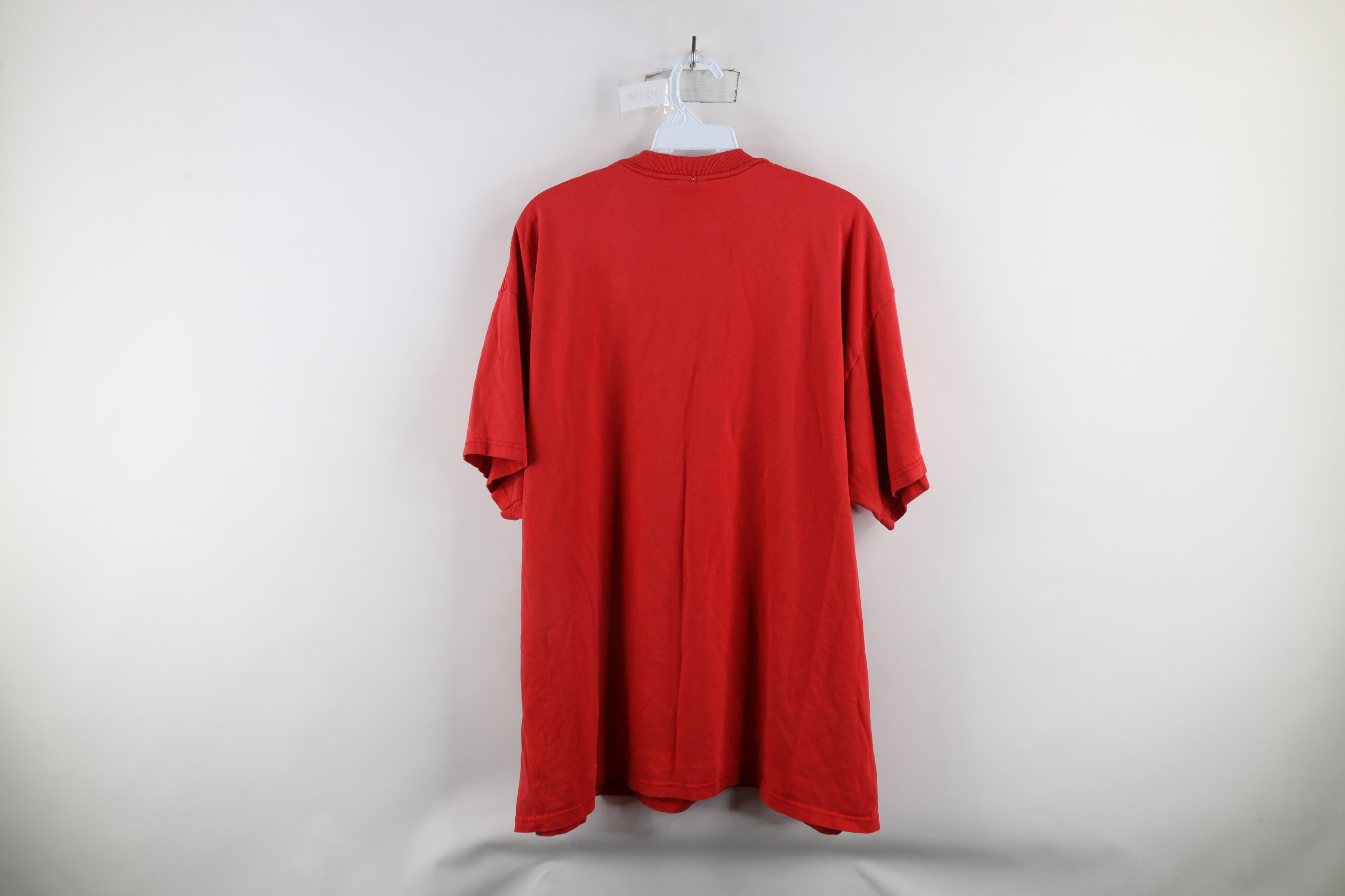 Vintage Vintage Y2K Stanley Cup Champs Detroit Red Wings T-Shirt Size US XXL / EU 58 / 5 - 14 Thumbnail